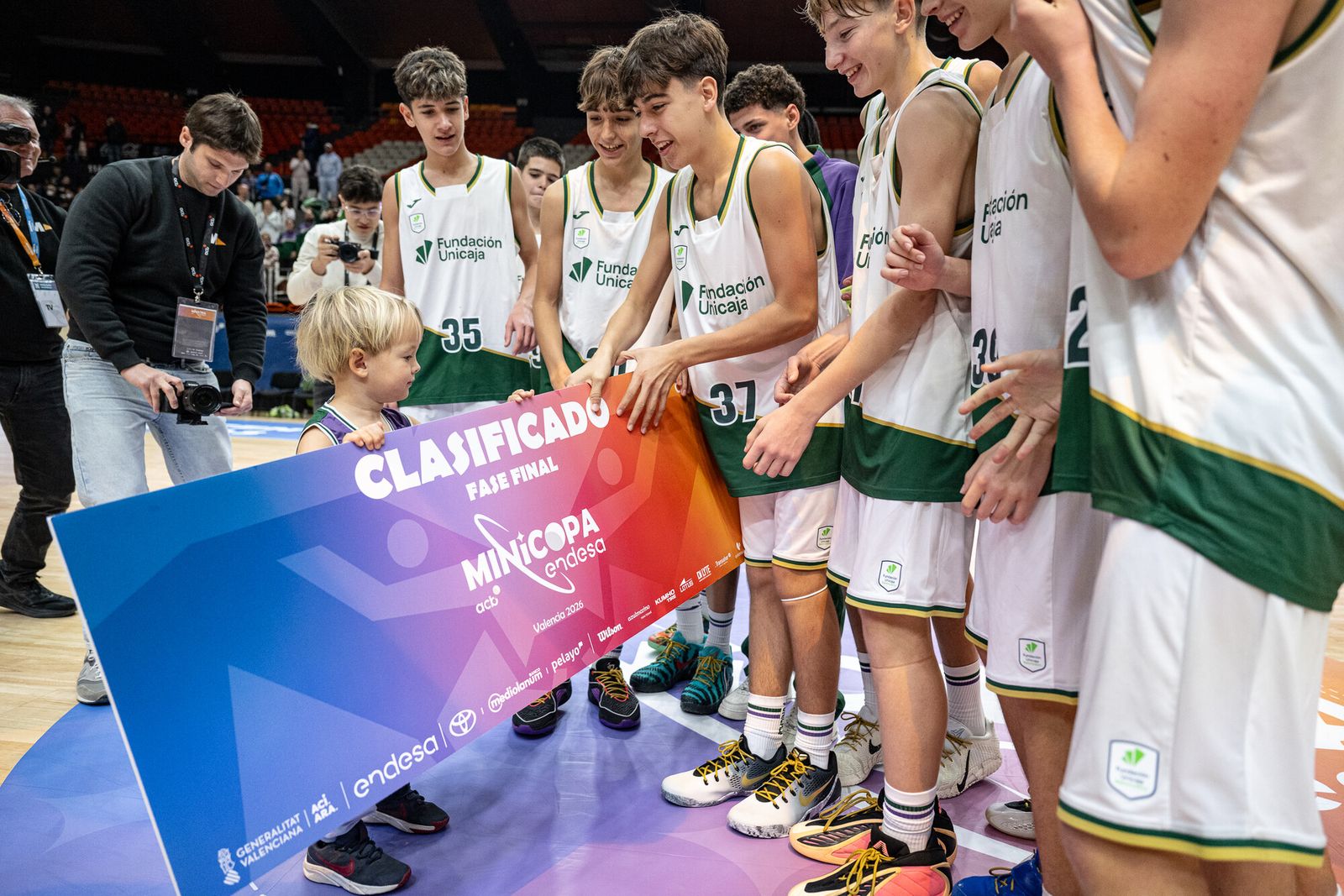 La celebración del Unicaja por acceder a la Minicopa