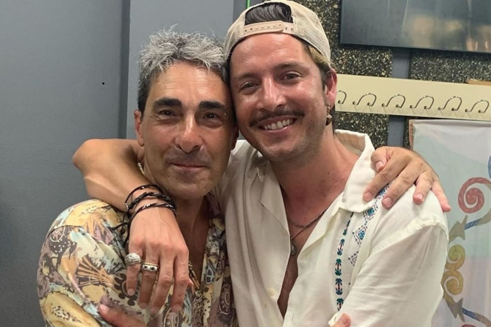 La sorpresa de Manuel Carrasco a la comparsa de Martínez Ares