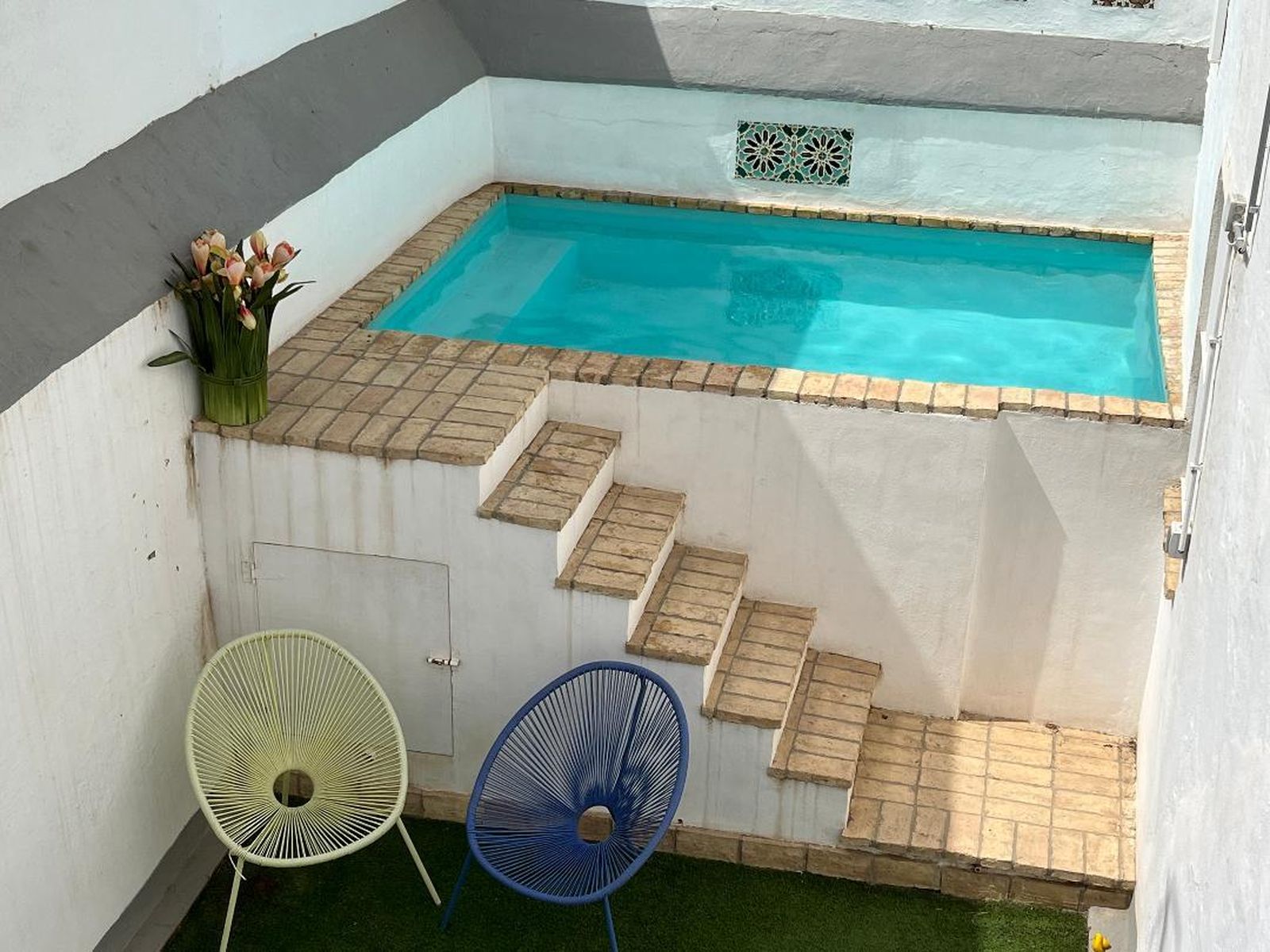 Así es el interior de la casa de Sanlúcar del matrimonio Angulo-Cuquerella