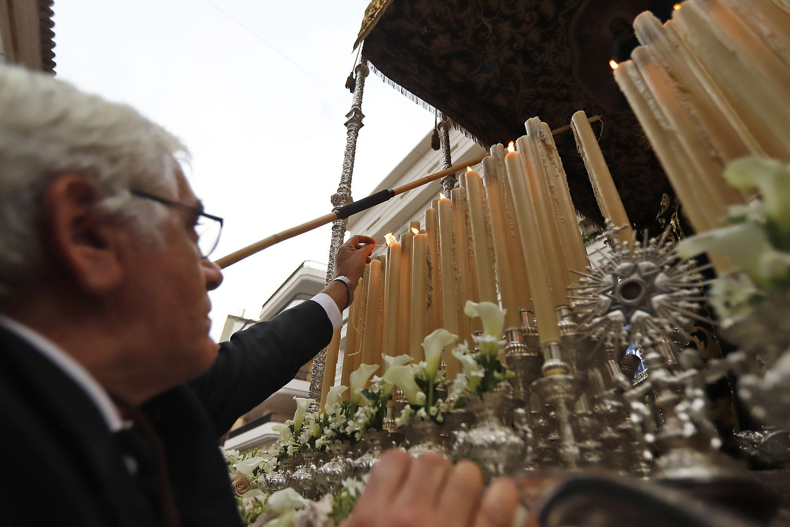 Imágenes de la salida extraordinaria de la Virgen del Rocío y Esperanza