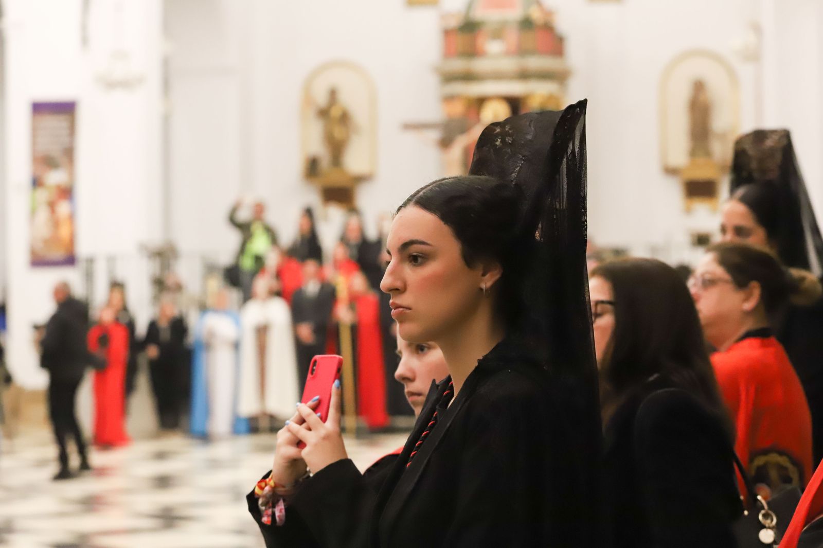 Fotos del Viernes Santo en Los Barrios: Buena Muerte y Mayor Dolor