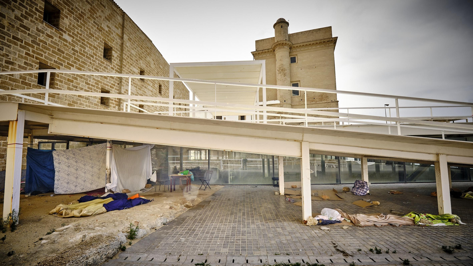 Acampada en la zona Entre Catedrales