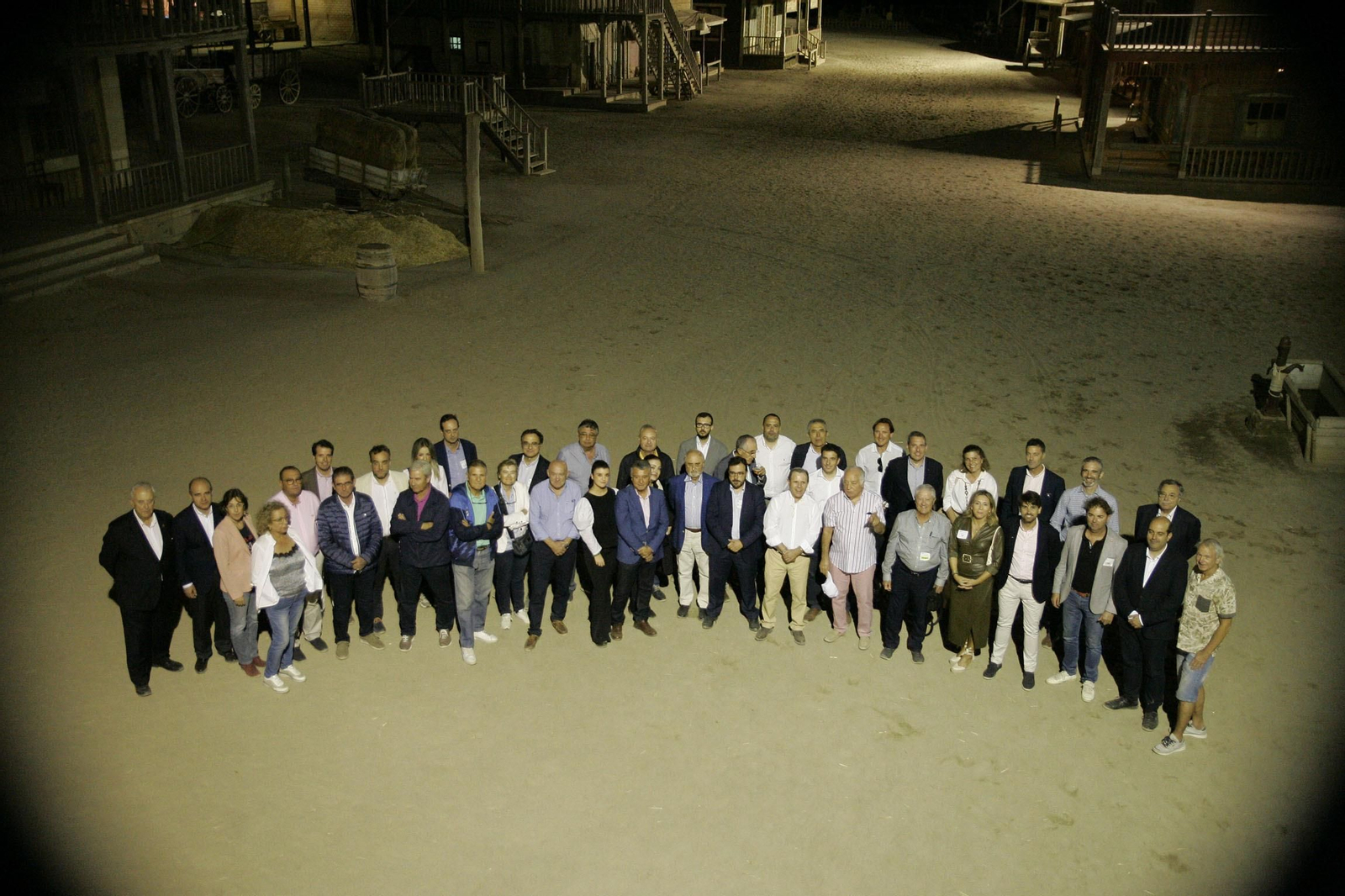 Objetivo Almería AVE ha reivindicado en el MiniHollywood la agilización de las obras de Corredor Mediterráneo