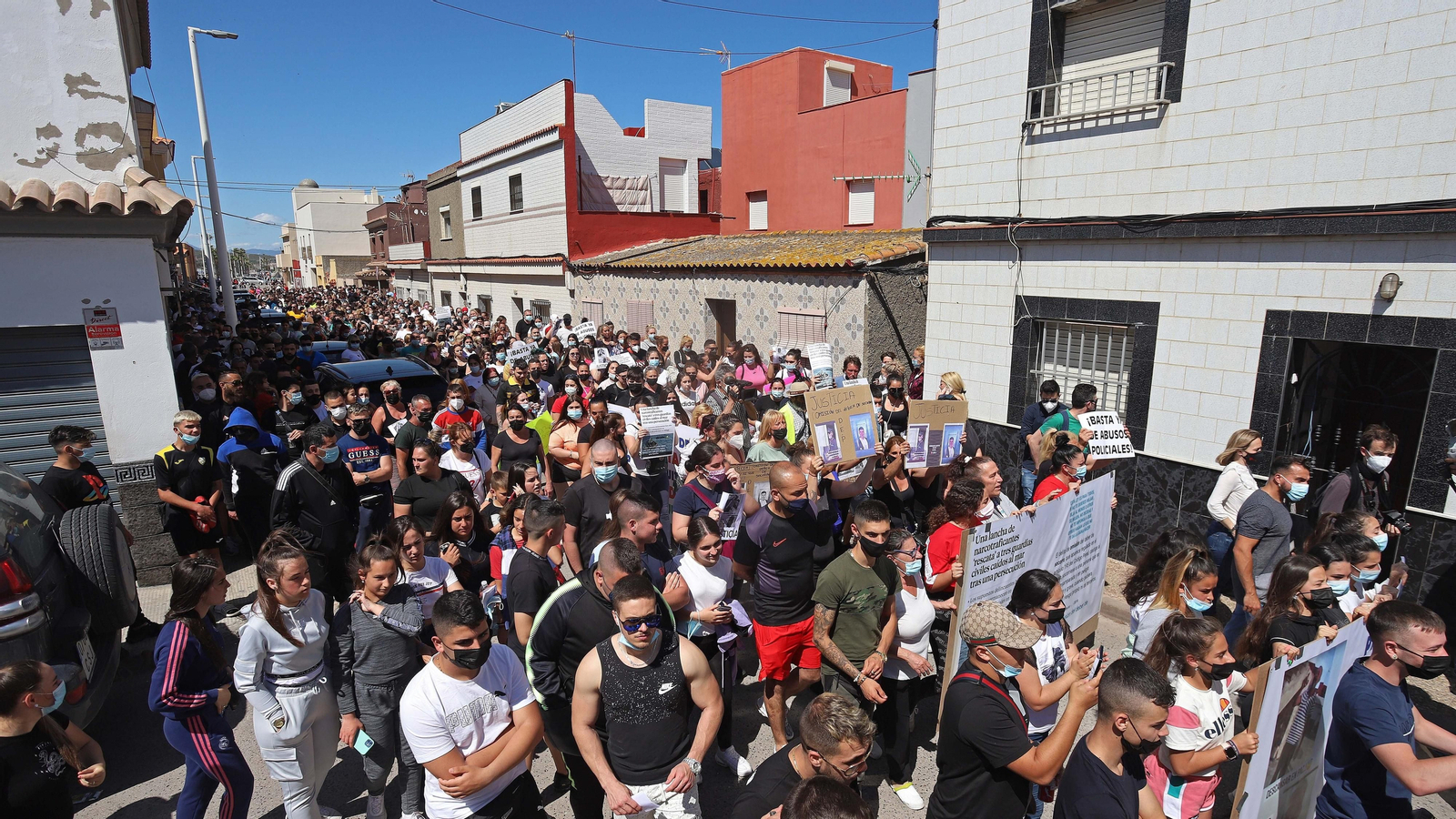 Fotos de la manifestación de La Atunara en La Línea