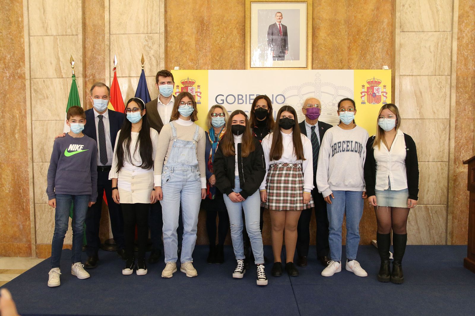 Entrega de premios a los ganadores del concurso 'TikTokers por la igualdad'.