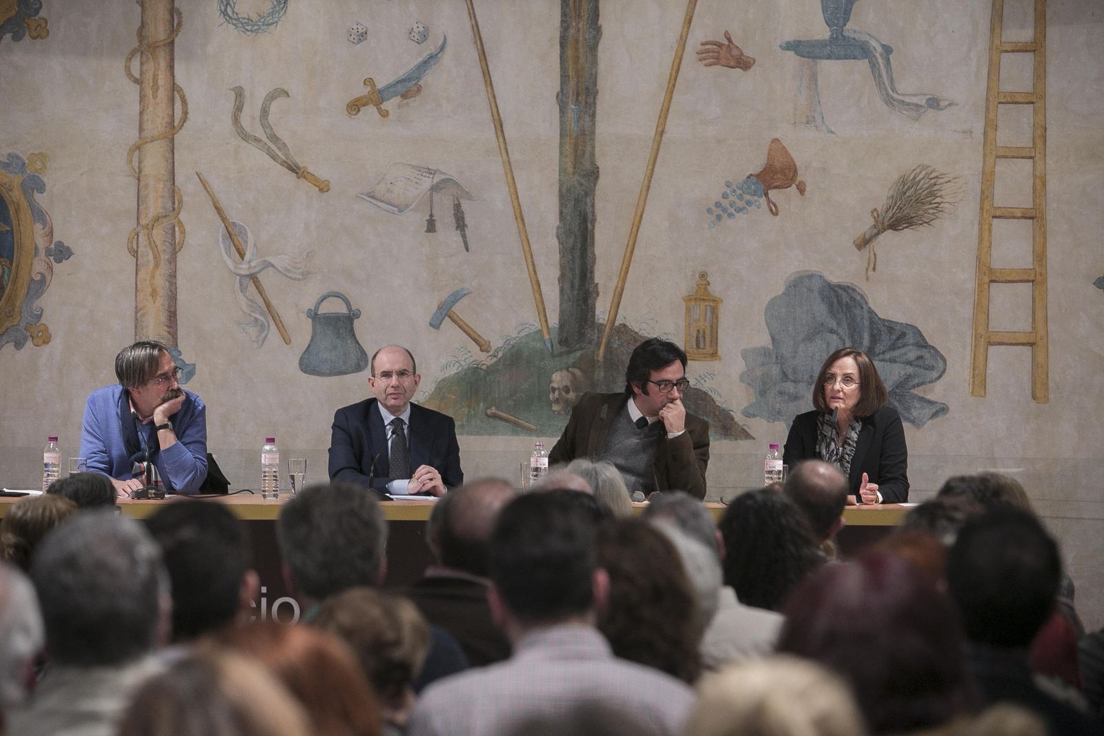 Fernando Martín, Benito Navarrete, Manuel Gregorio González y Amalia Cansino durante la primera sesión de este foro en Santa Clara.