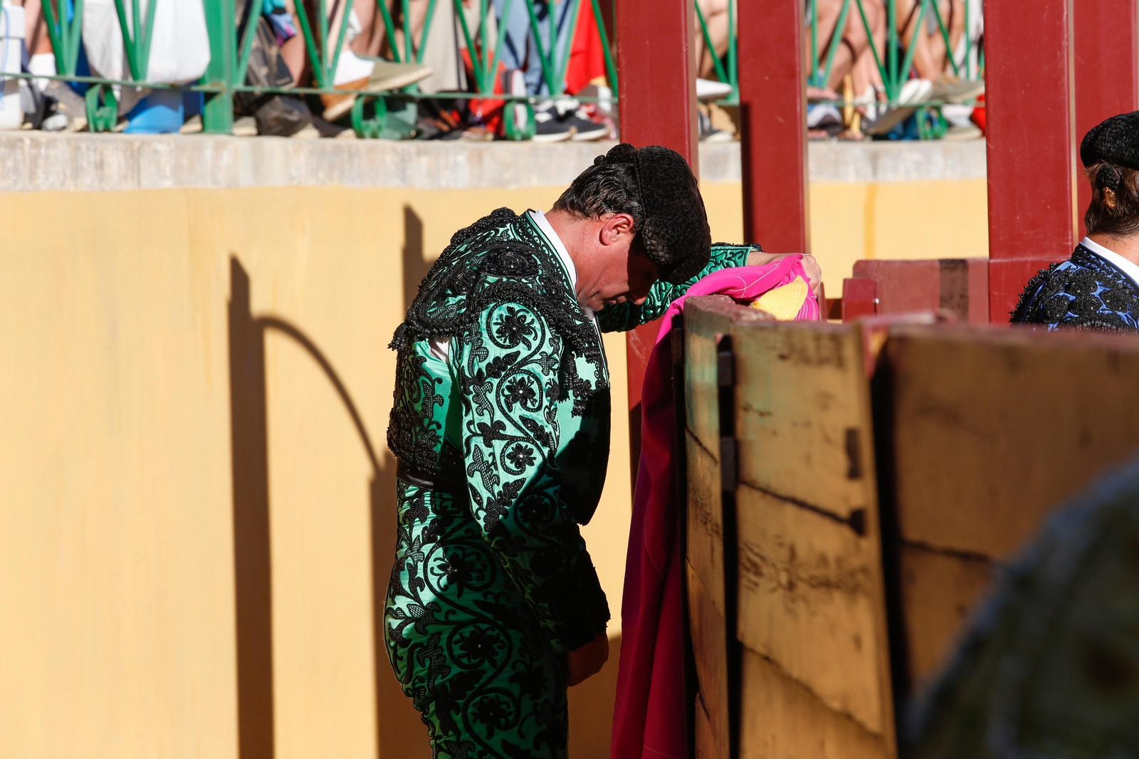 Fotos del mano a mano entre Roca Rey y Pablo Aguado en La Línea