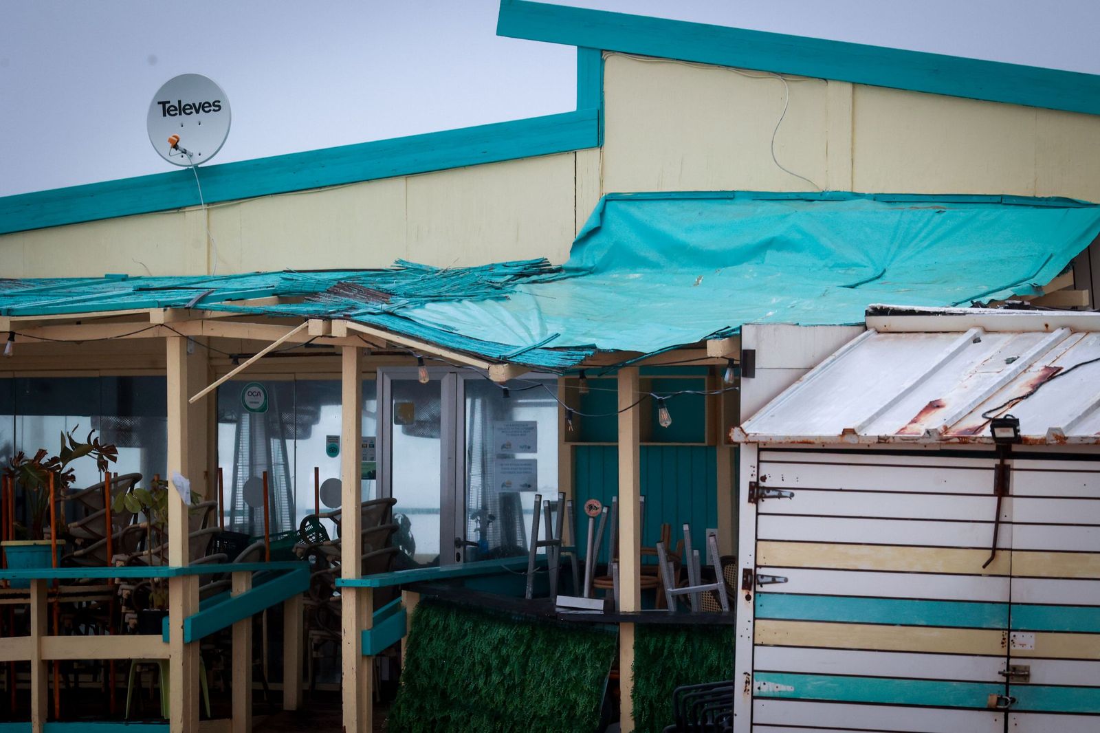 Imágenes de los principales destrozos provocados por la borrasca Leonardo en Cádiz