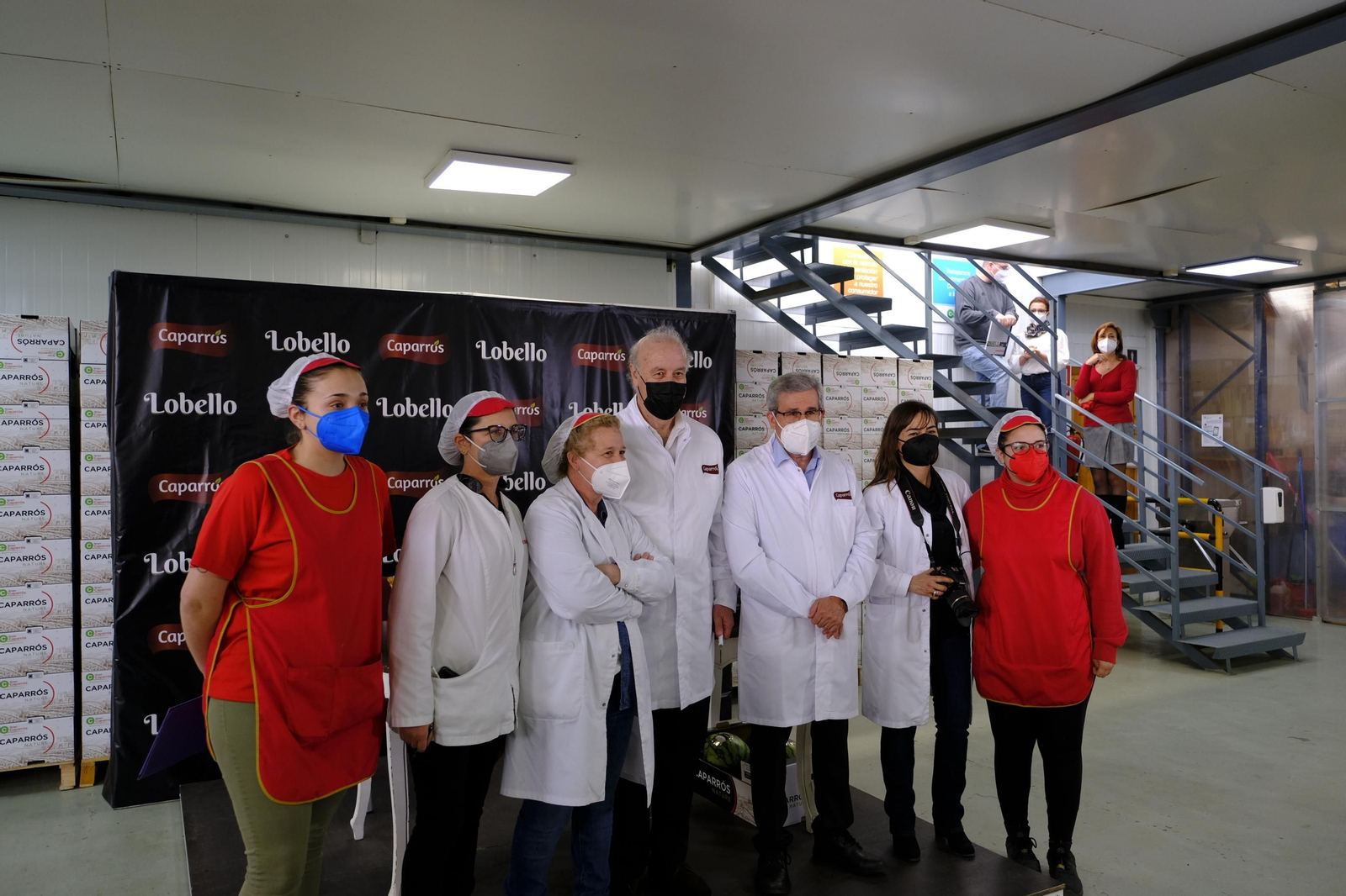 Fotogalería de la visita de Vicente del Bosque a Grupo Caparrós.