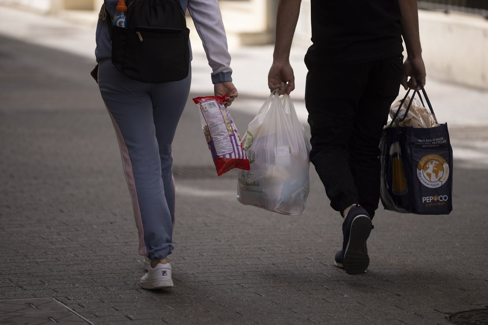 Imágenes del sábado 8 de abril en Huelva