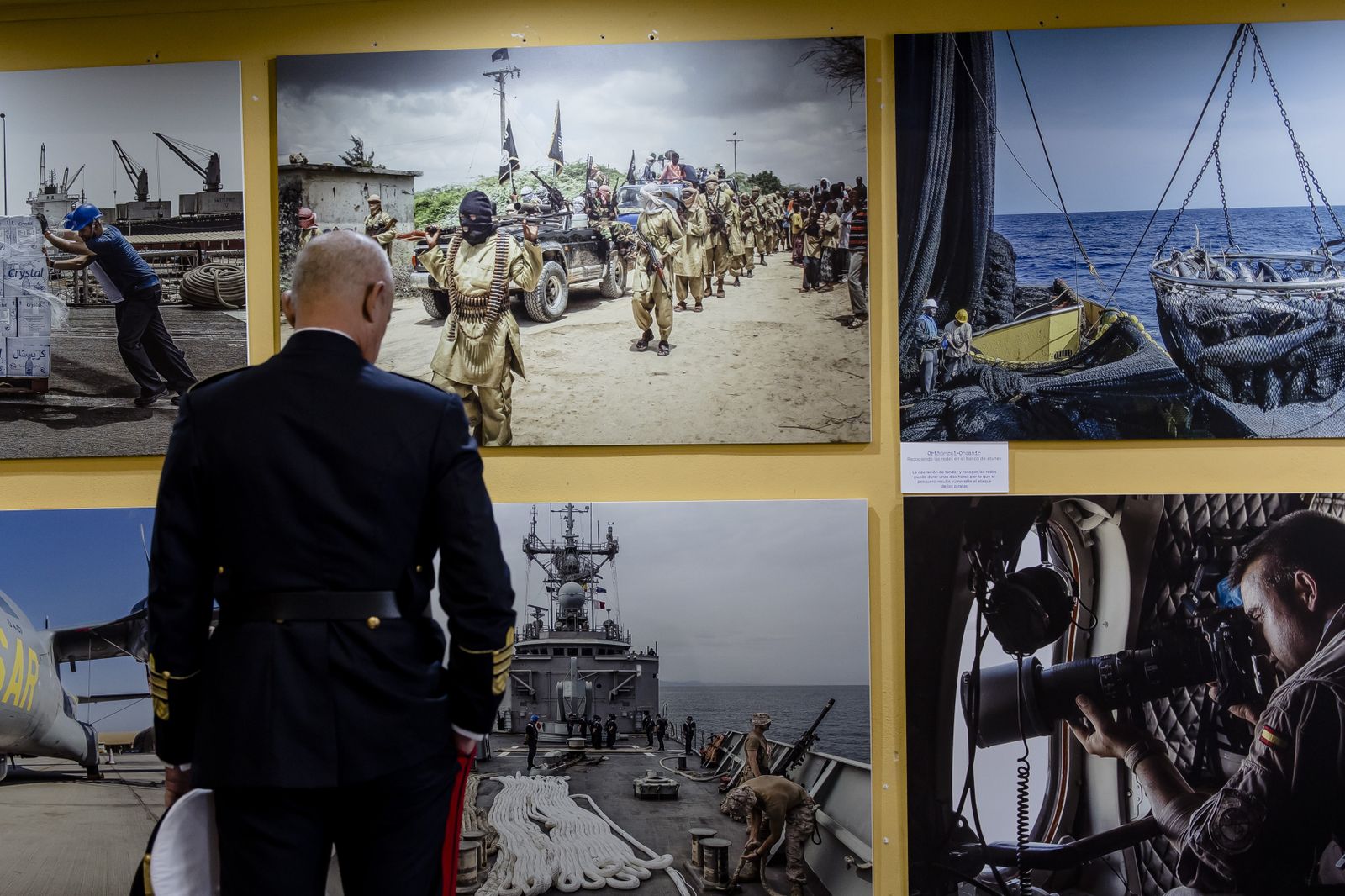 Las imágenes de la visita de la ministra de defensa Margarita Robles a Chiclana con motivo del 212 aniversario de la  Batalla de la Barrosa.