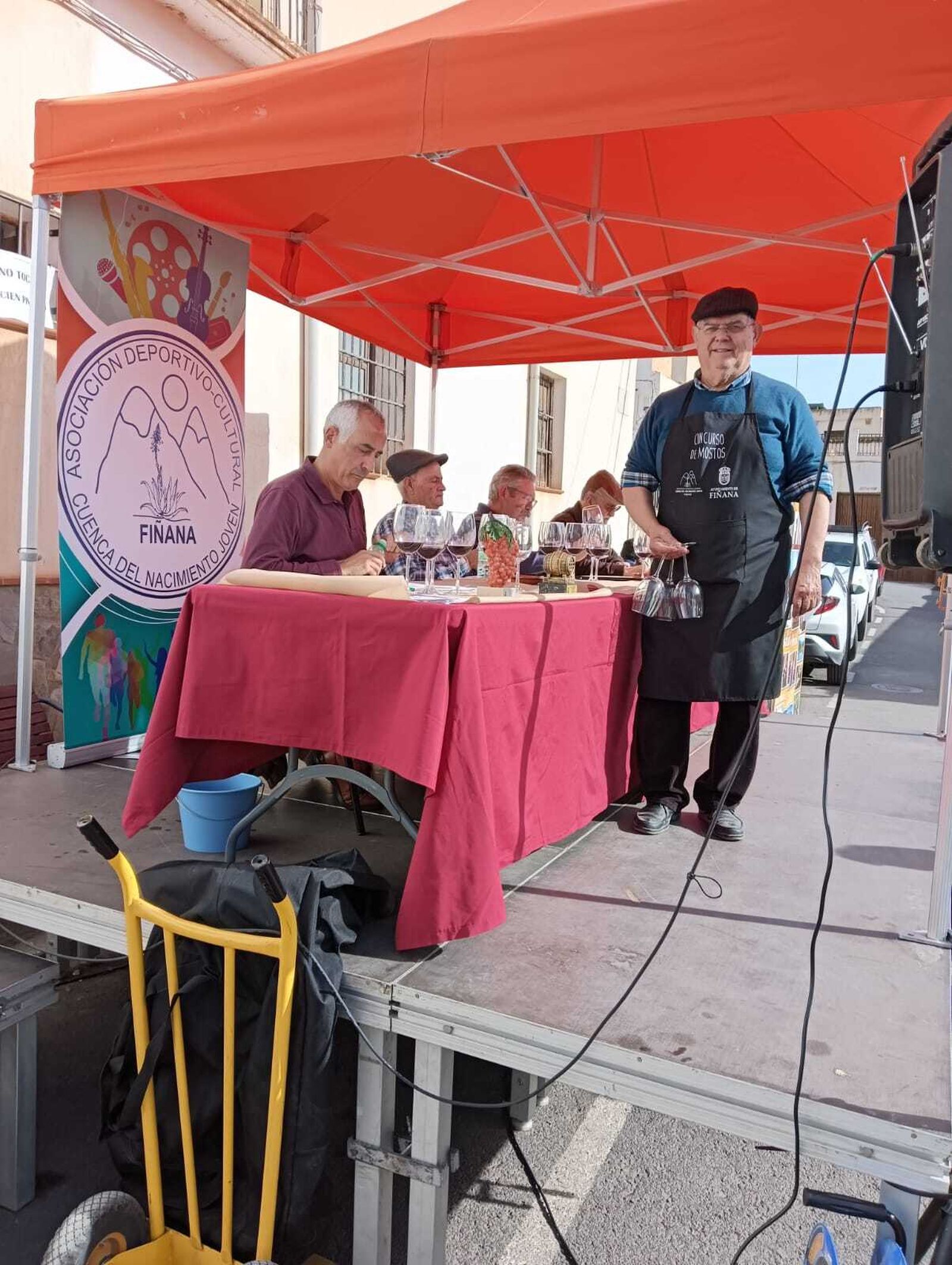 Imágenes del 17º Certamen de Mostos de Fiñana y del Torneo de Facas