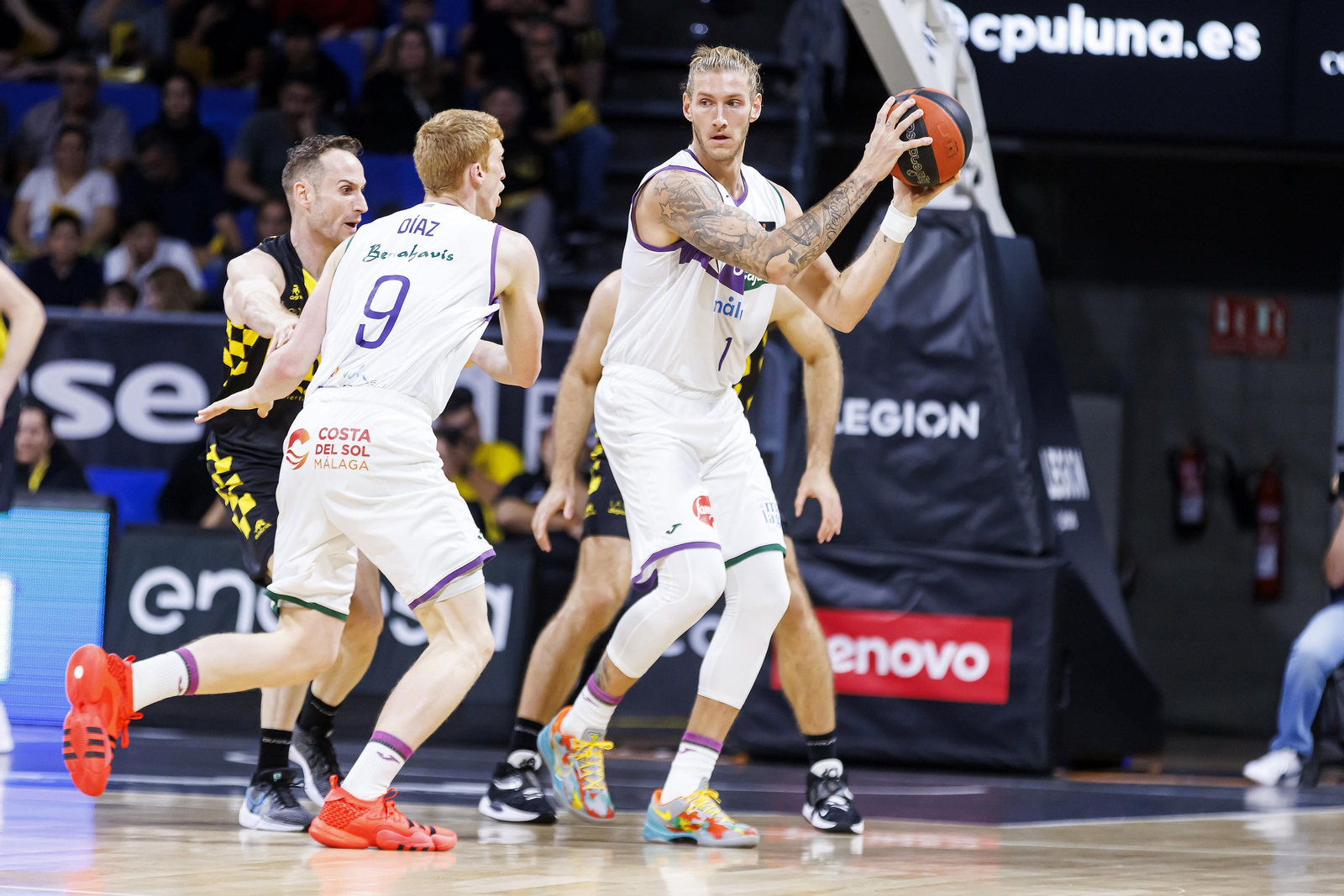 El Lenovo Tenerife - Unicaja, en fotos