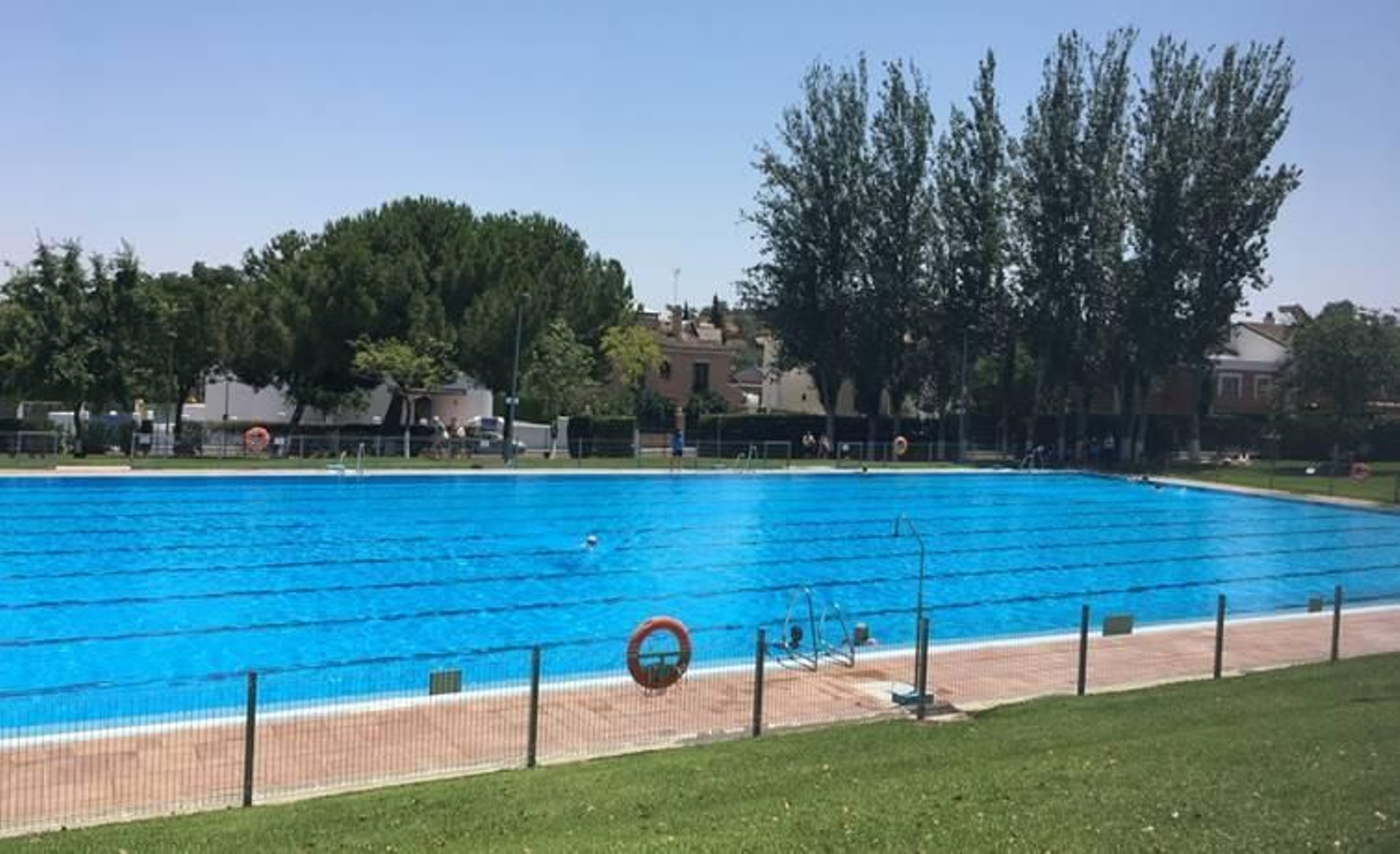 Piscinas municipal de Montequinto (Dos Hermanas).