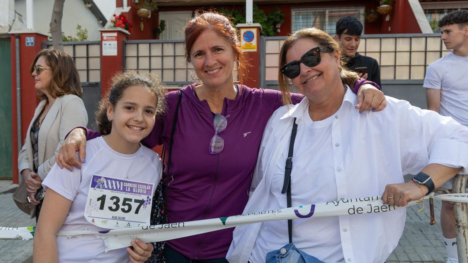 La carrera escolar de “La Gloria” que aúna inclusión y solidaridad, en imágenes