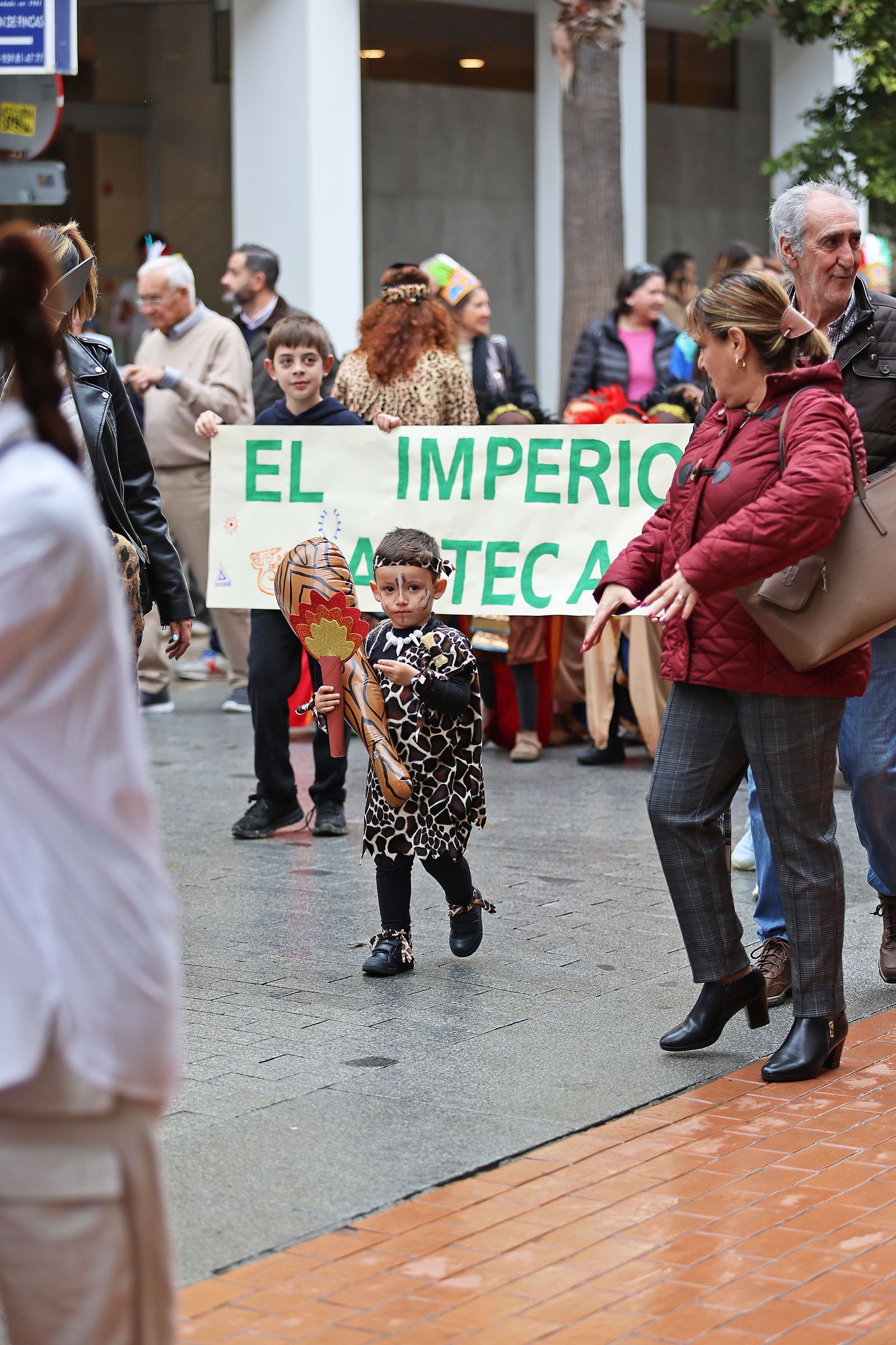 Imágenes del desfile “Un paseo por la historia”  de los niños del colegio Funcadia de Huelva