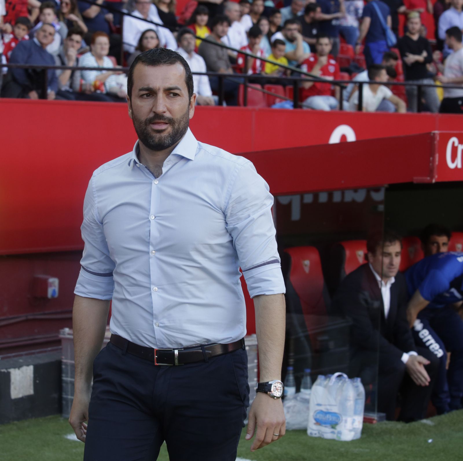 Diego Martínez, entrenador del Sevilla Atlético, durante un partido en el Sánchez-Pizjuán.