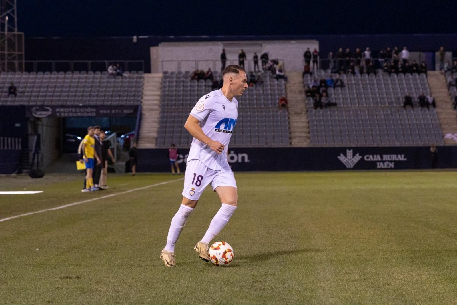 Real Jaén CF contra CD Huértor Tájar, en imágenes