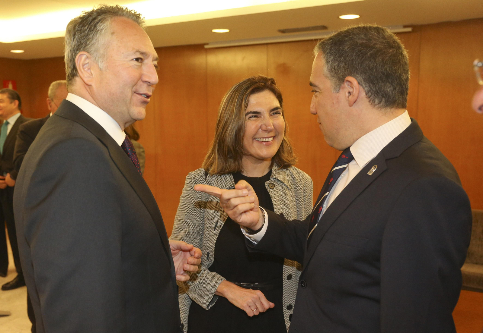 Foro Joly con Elías Bendodo