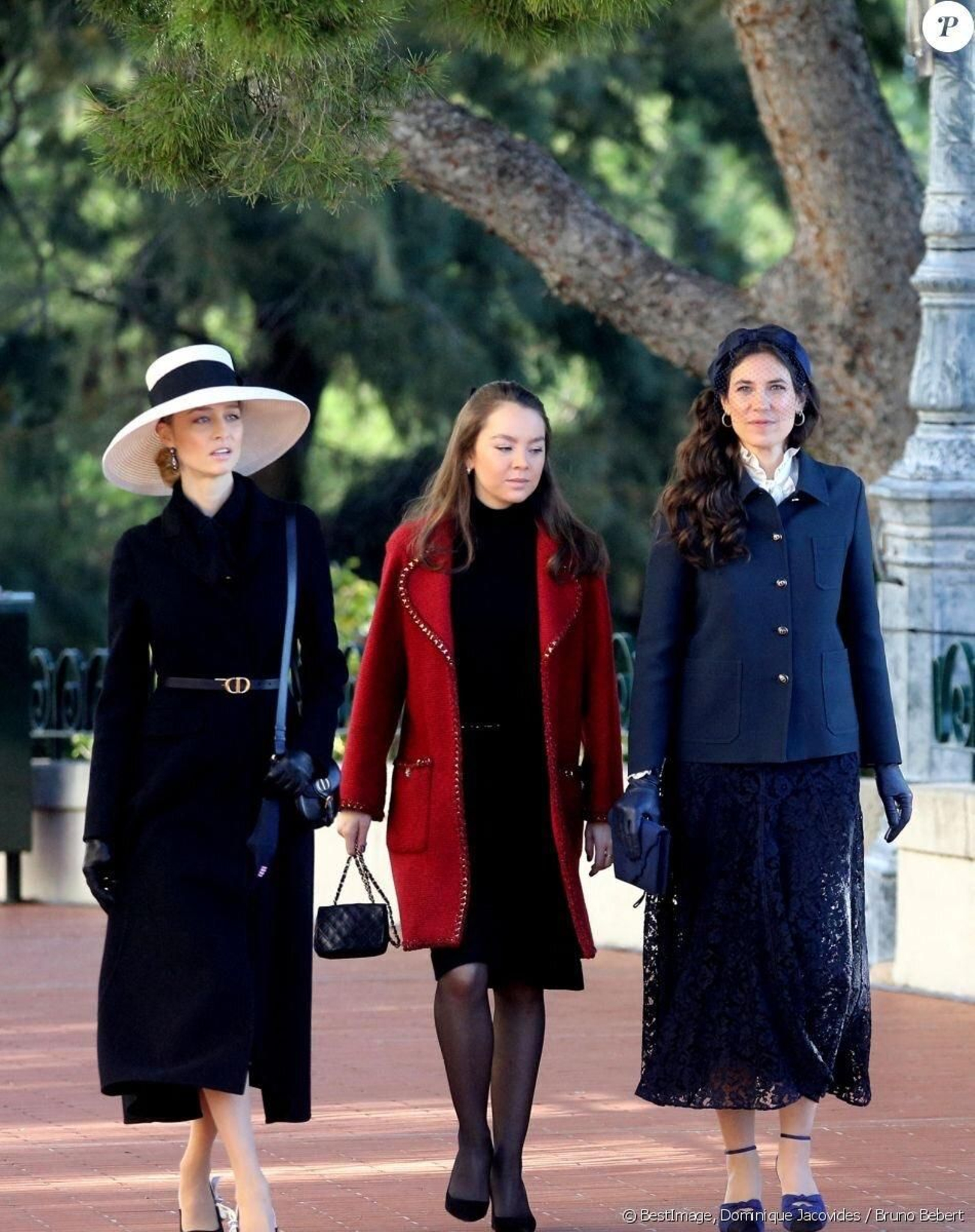 De i. a dcha. Beatrice Borromeo, Alexandra de Hannover y Tatiana Santo Domingo.