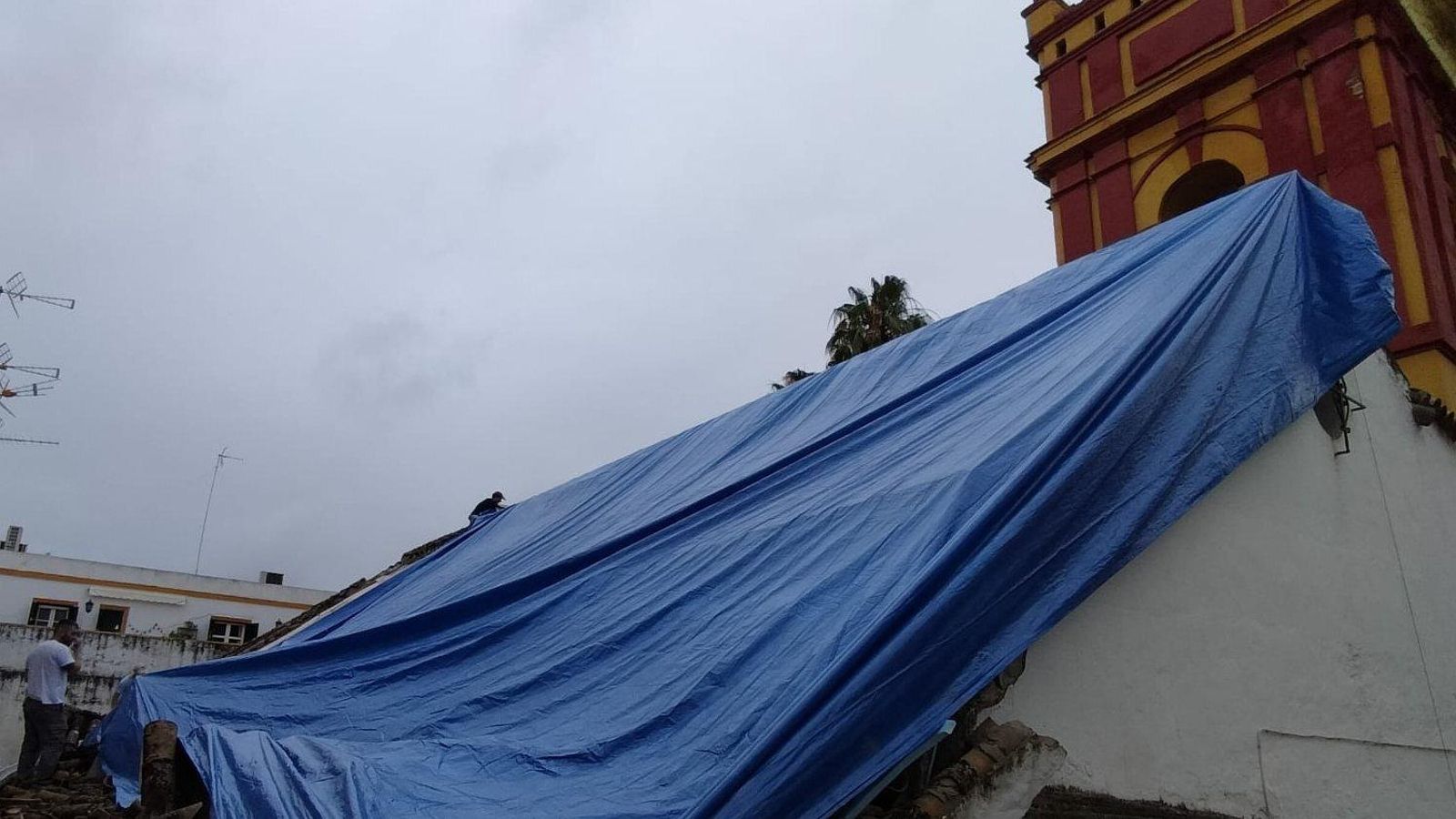 Zona de la cubierta donde se han desprendido las tejas