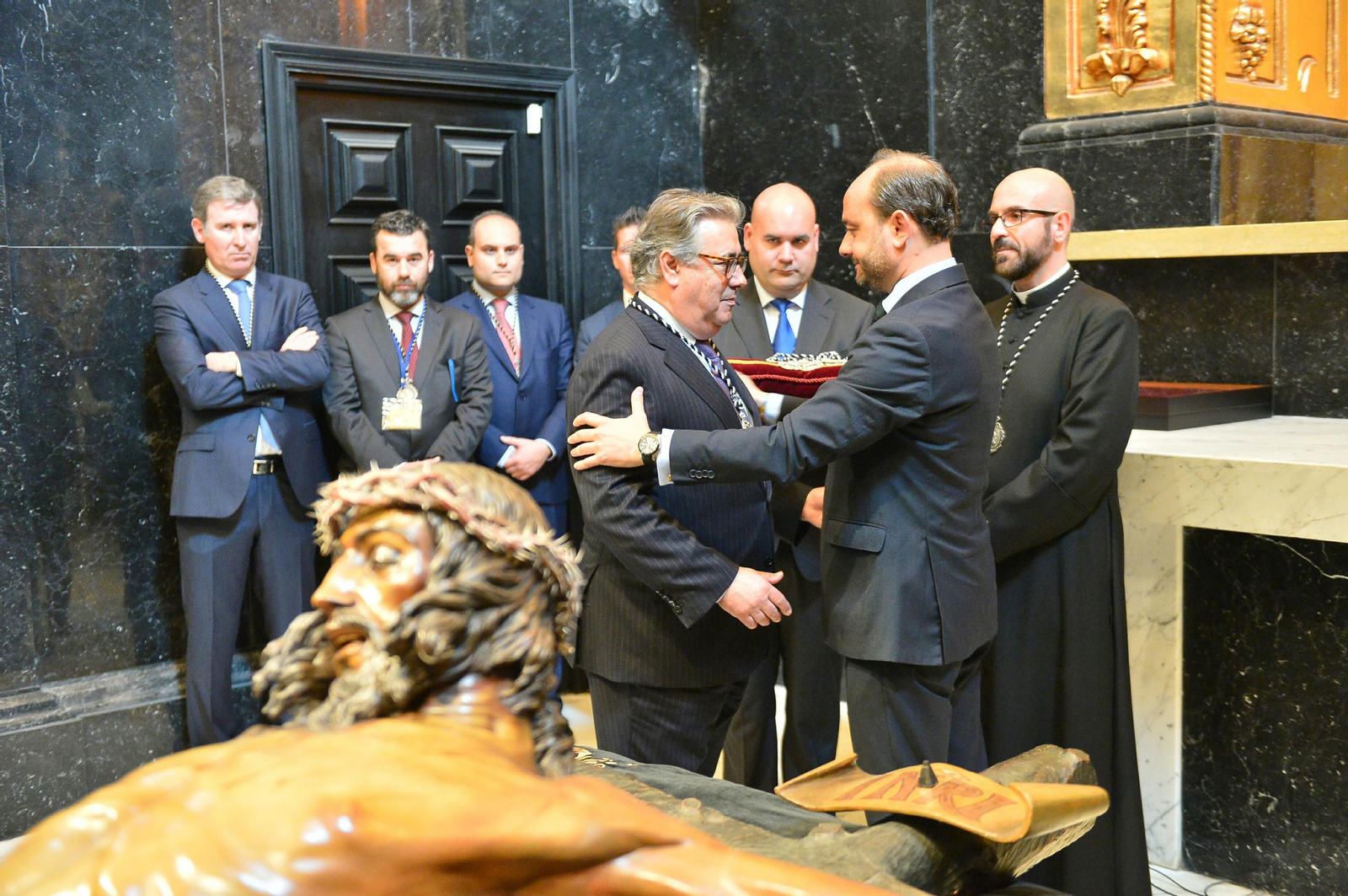 El desembarco de la Legión y el traslado del Cristo de Mena