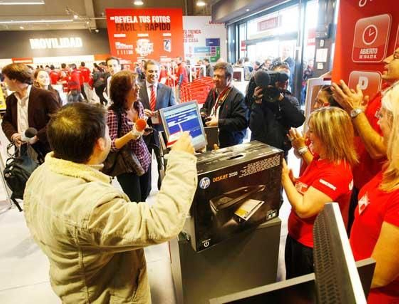 Acoje pide una reunión urgente con la alcaldesa para ver el grado de colaboración del Ayuntamiento a partir de ahora

Foto: juan carlos toro