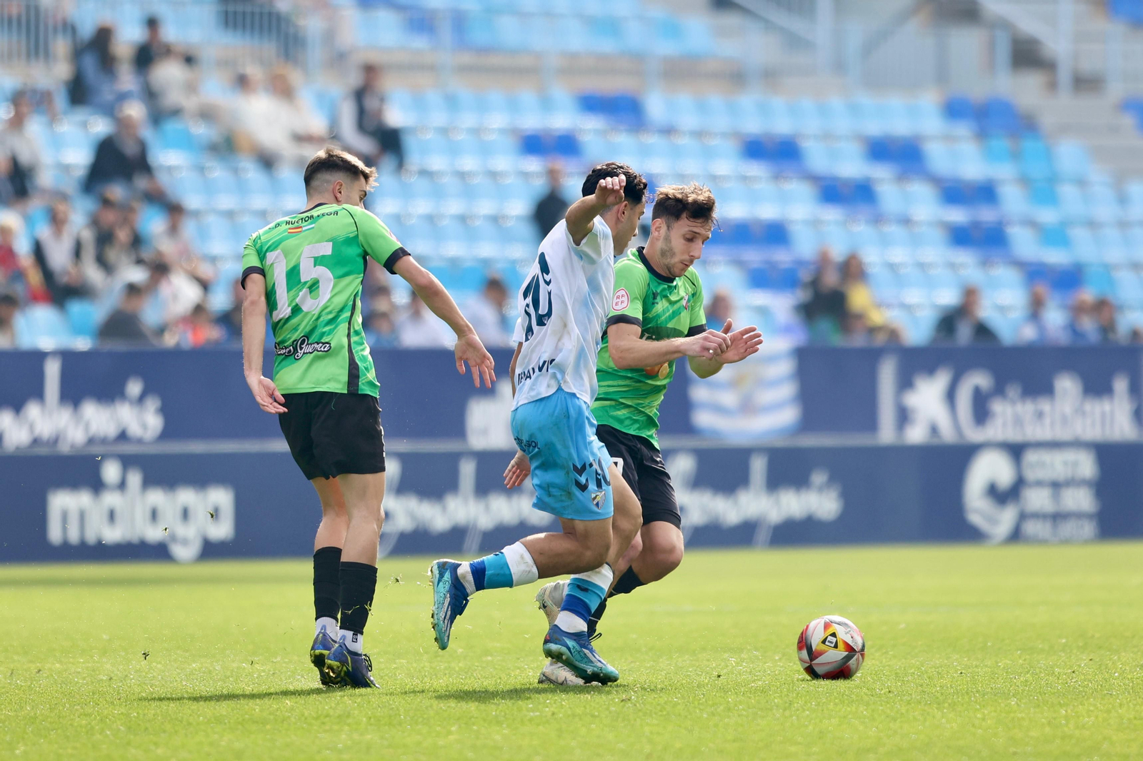 El Atlético Malagueño salva un punto ante el Huétor Vega