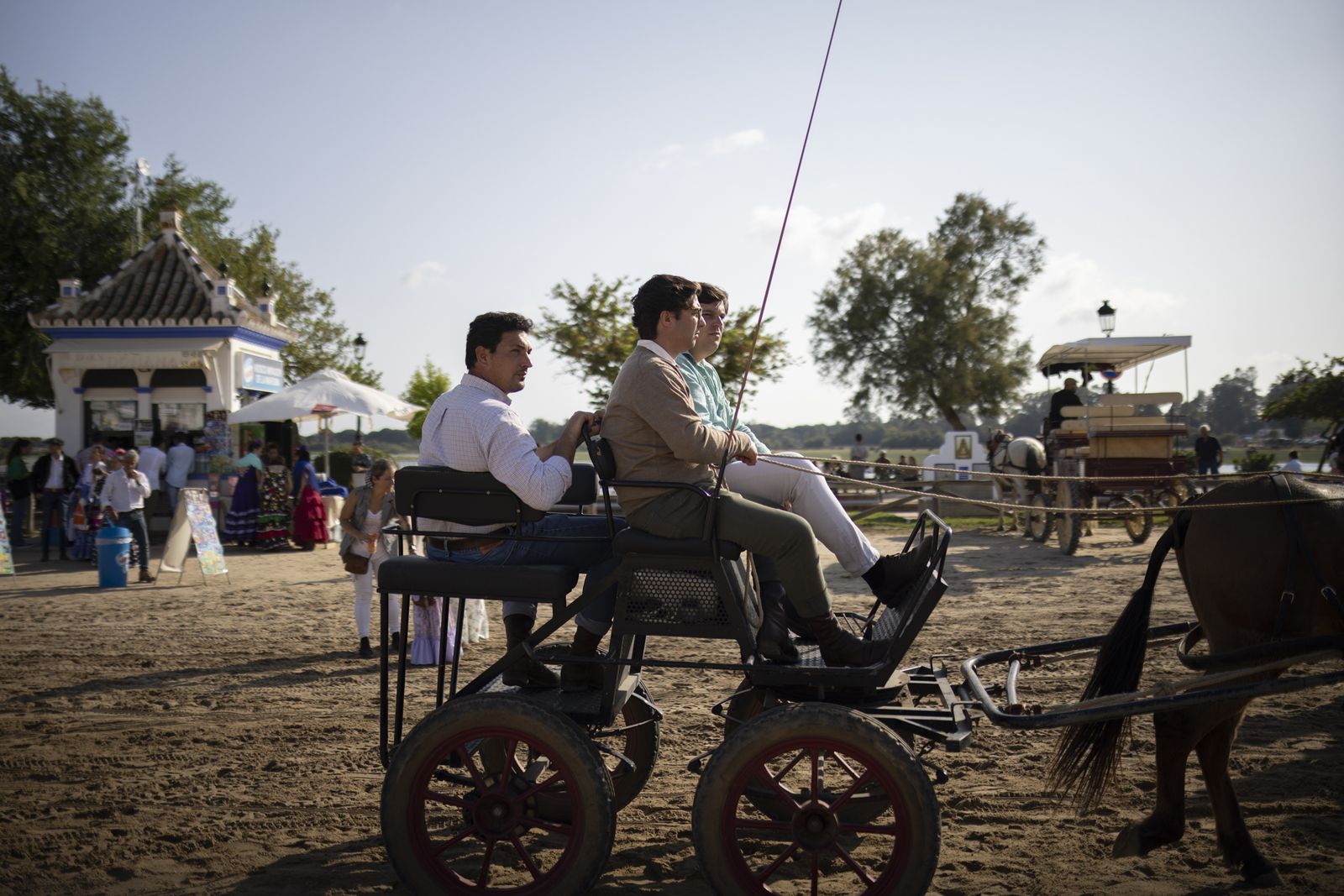 El Rocío 2023: Imágenes de la presentación de las Hermandades y ambiente en la aldea