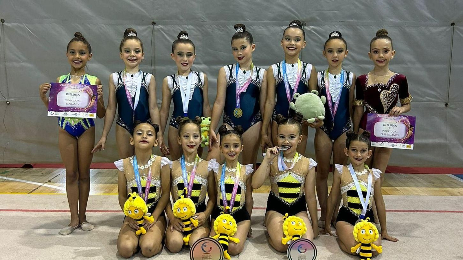 Representantes del Rítmico Colombino en el Pabellón de Amate. Representantes del Rítmico Colombino en el Pabellón de Amate.