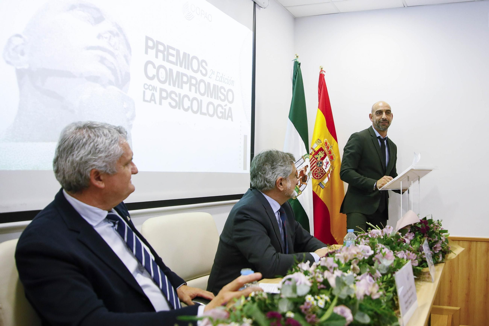 Las imágenes de la entrega de los Premios Compromiso con la Psicología en la sede del COPAO en Almería