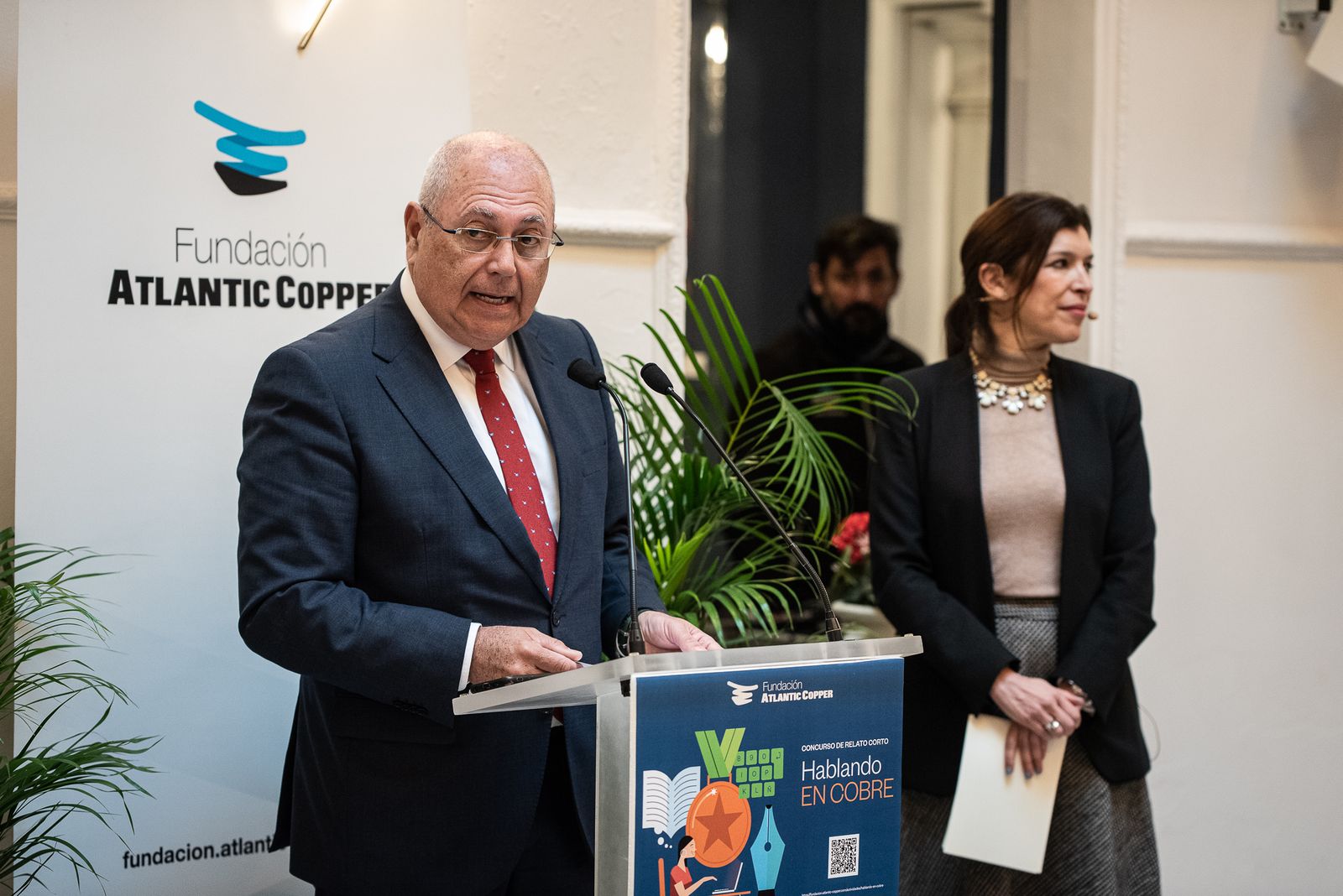 Imágenes de la entrega del premio literario "Hablando en cobre" de la Fundación Atlantic Copper