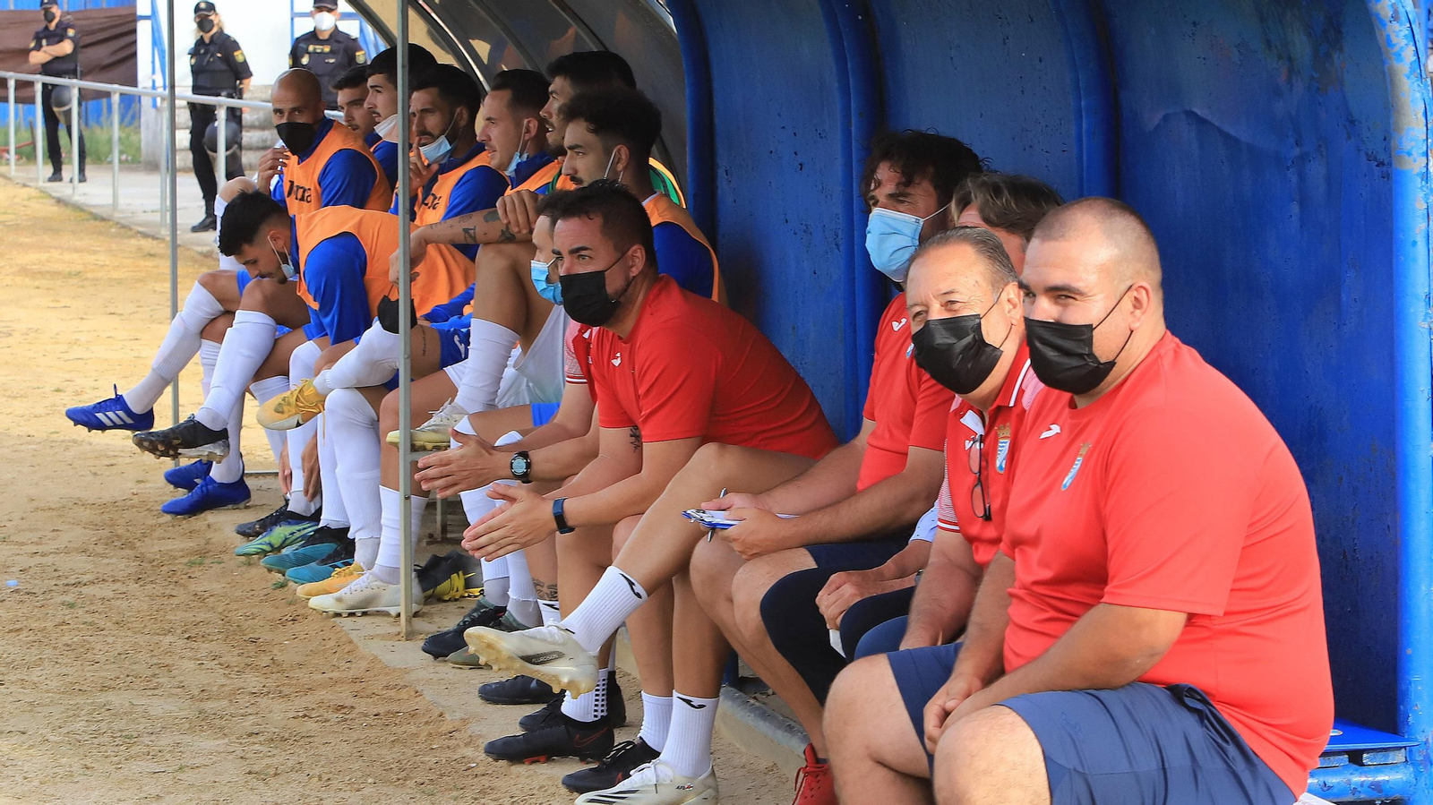 Imágenes de la semifinal por el ascenso entre el  Xerez CD - Puente Genil