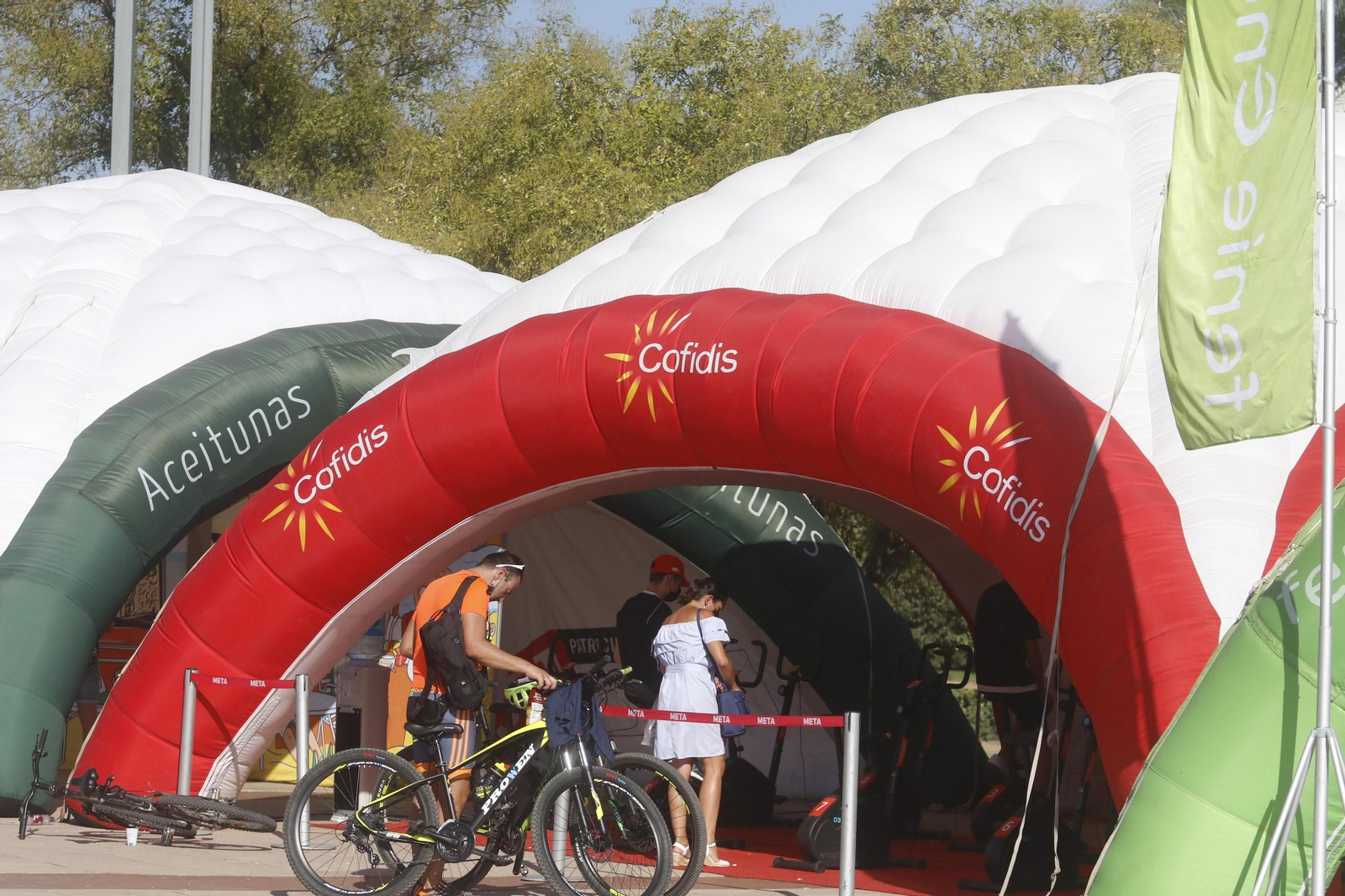 La otra cara de La Vuelta, en fotografías