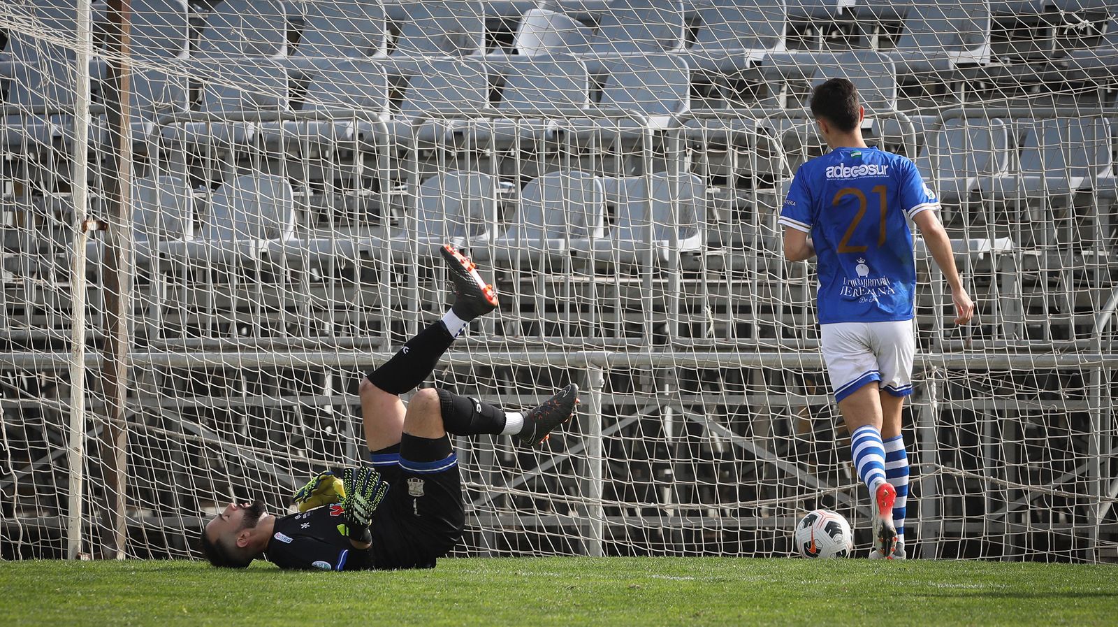 Jerez Industrial - Castilleja (4-0)