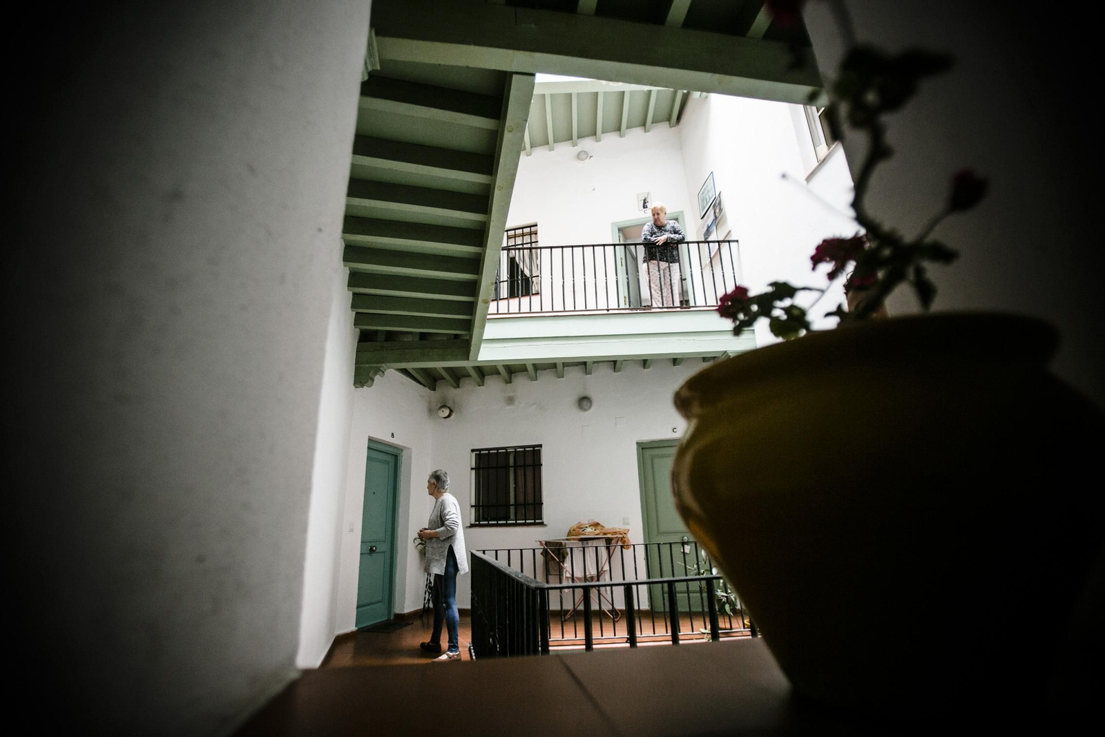 Imágenes del estado de la finca Santa María 17-19 en el Barrio de Santa María.