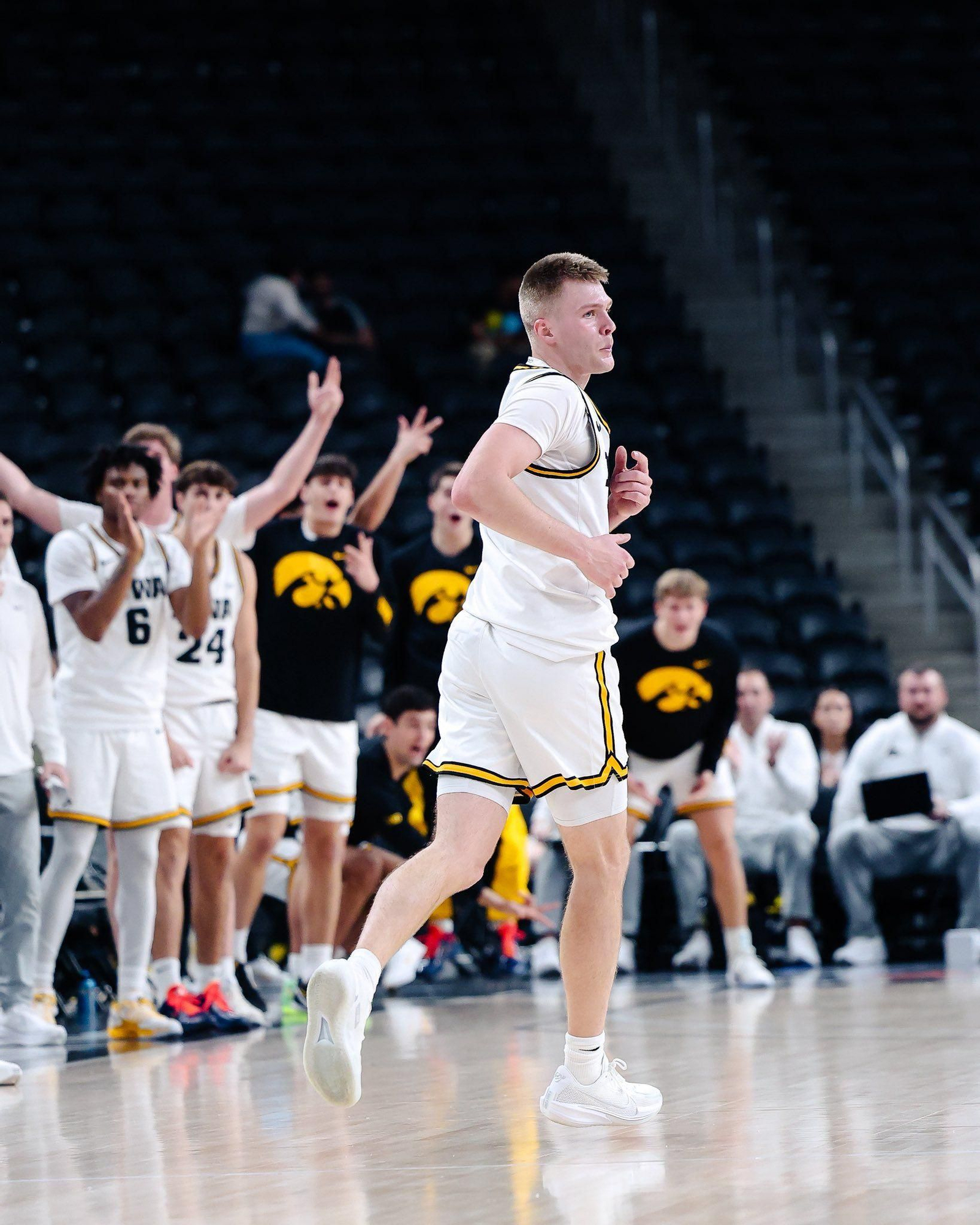 Álvaro Folgueiras, 21 minutos y creciendo en Iowa