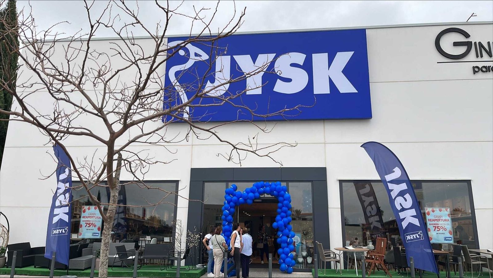 Espectacular apertura de JYSK en Gines