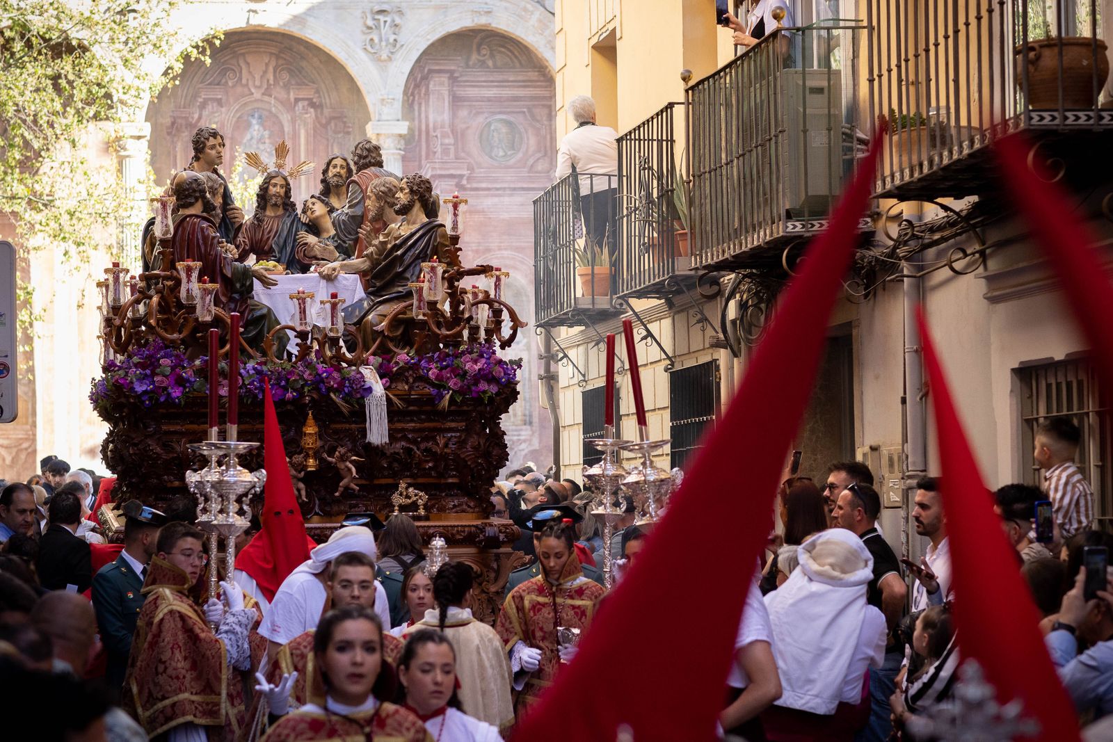 Crónica gráfica del Domingo de Ramos en Granada