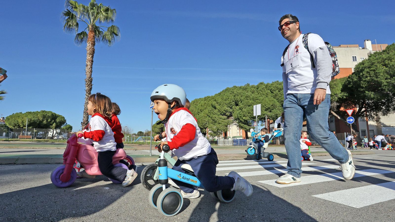 Carrera infantil a beneficio del pequeño Martín