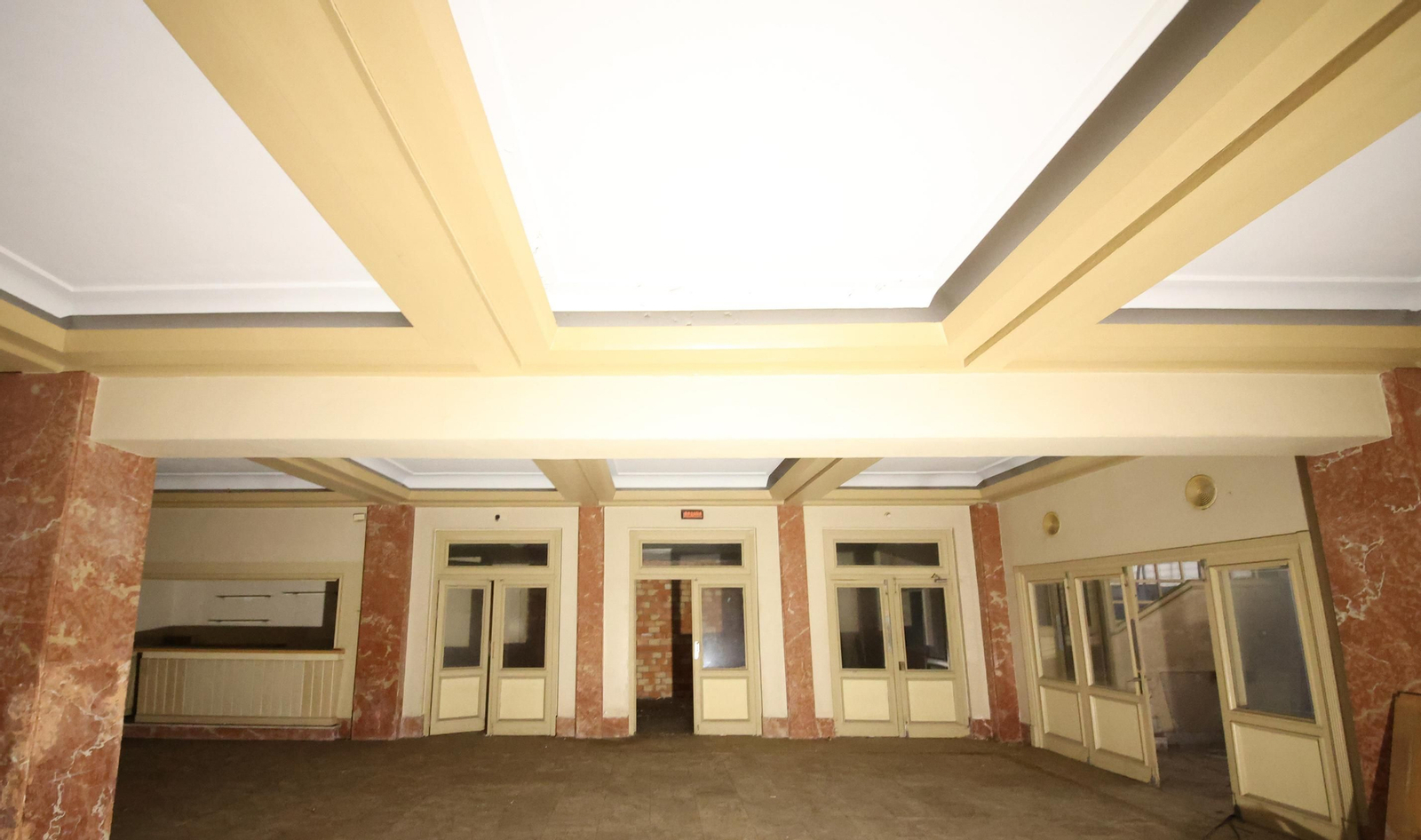 Así está el Cine Jerezano por dentro