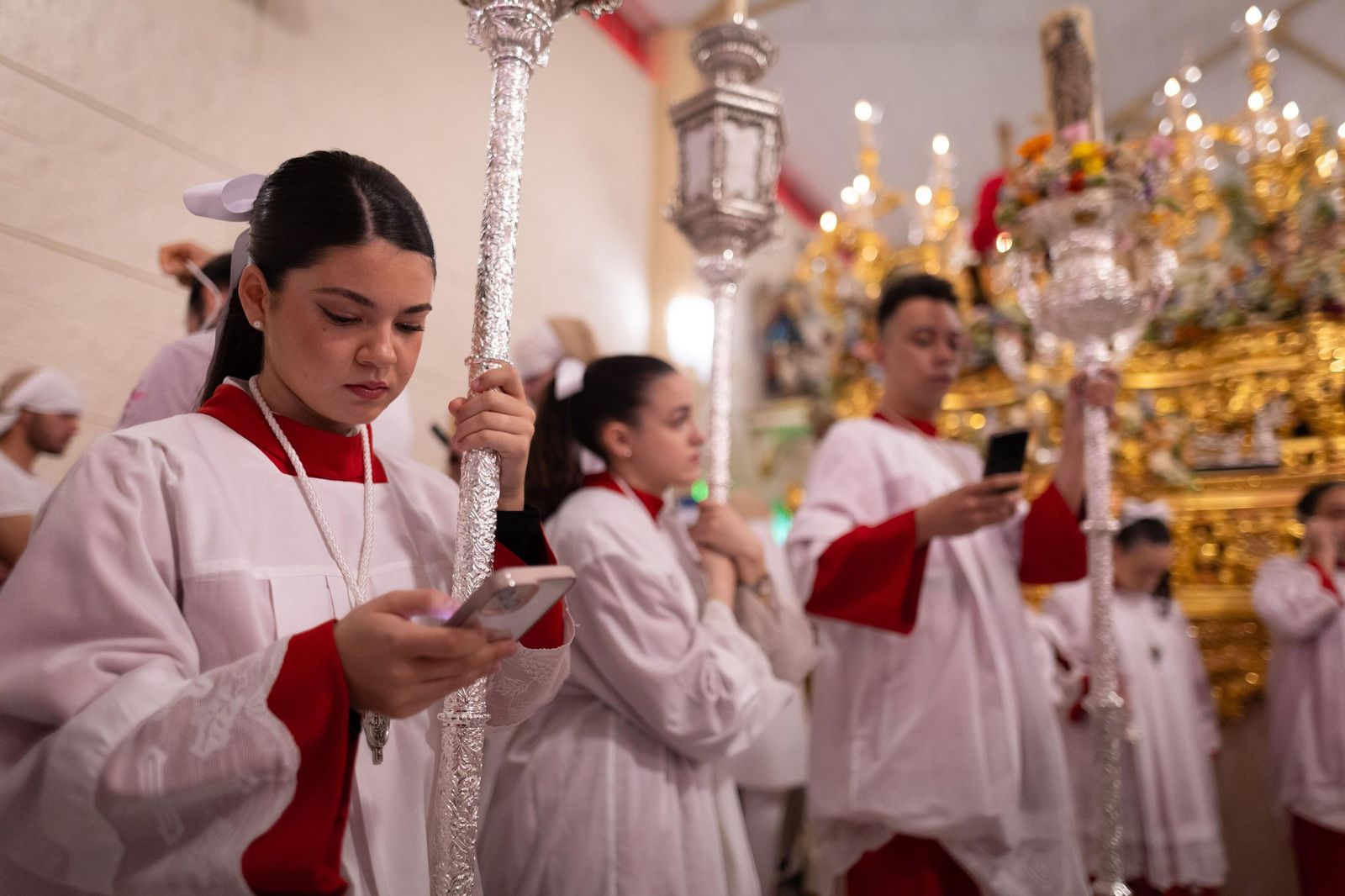 Las fotografías de la suspensión de la Estación de Penitencia de la Hermandad de la Sagrada Resurrección 2025