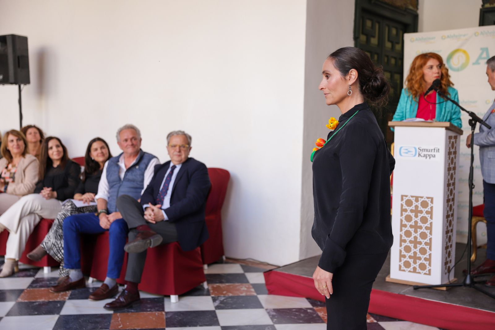 Desfile a favor de la Asociación Alzheimer Córdoba