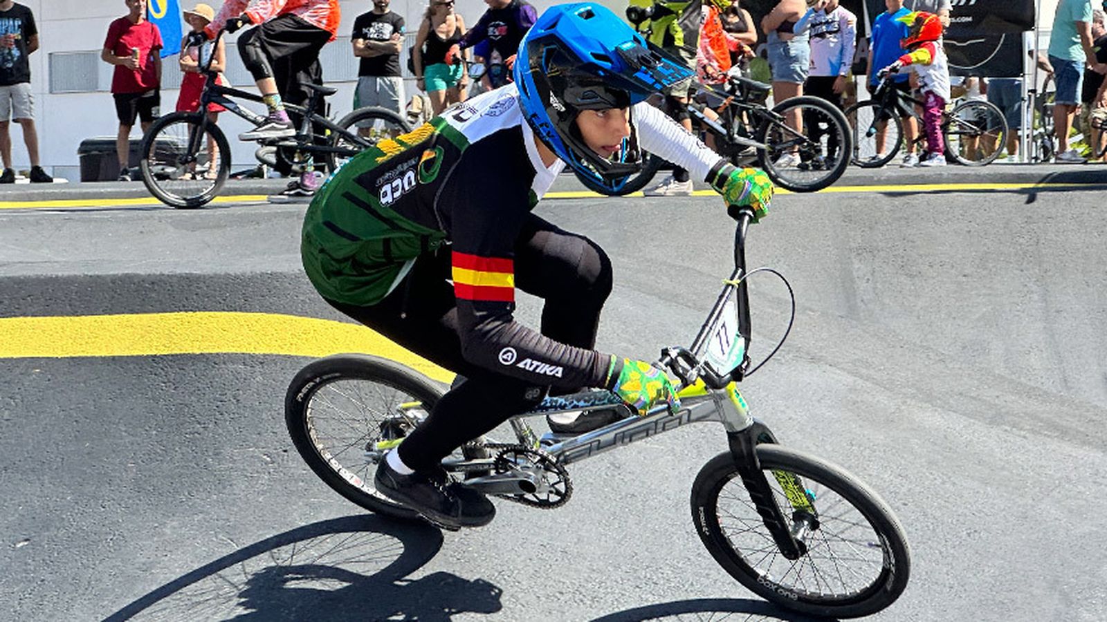 Los 'riders' gozaron del circuito de Ogíjares.