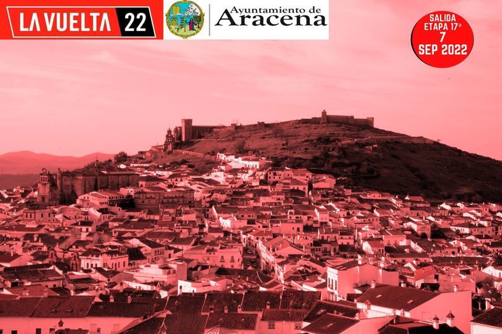 Aracena ilumina su castillo de rojo como guiño a la Vuelta Ciclista a España