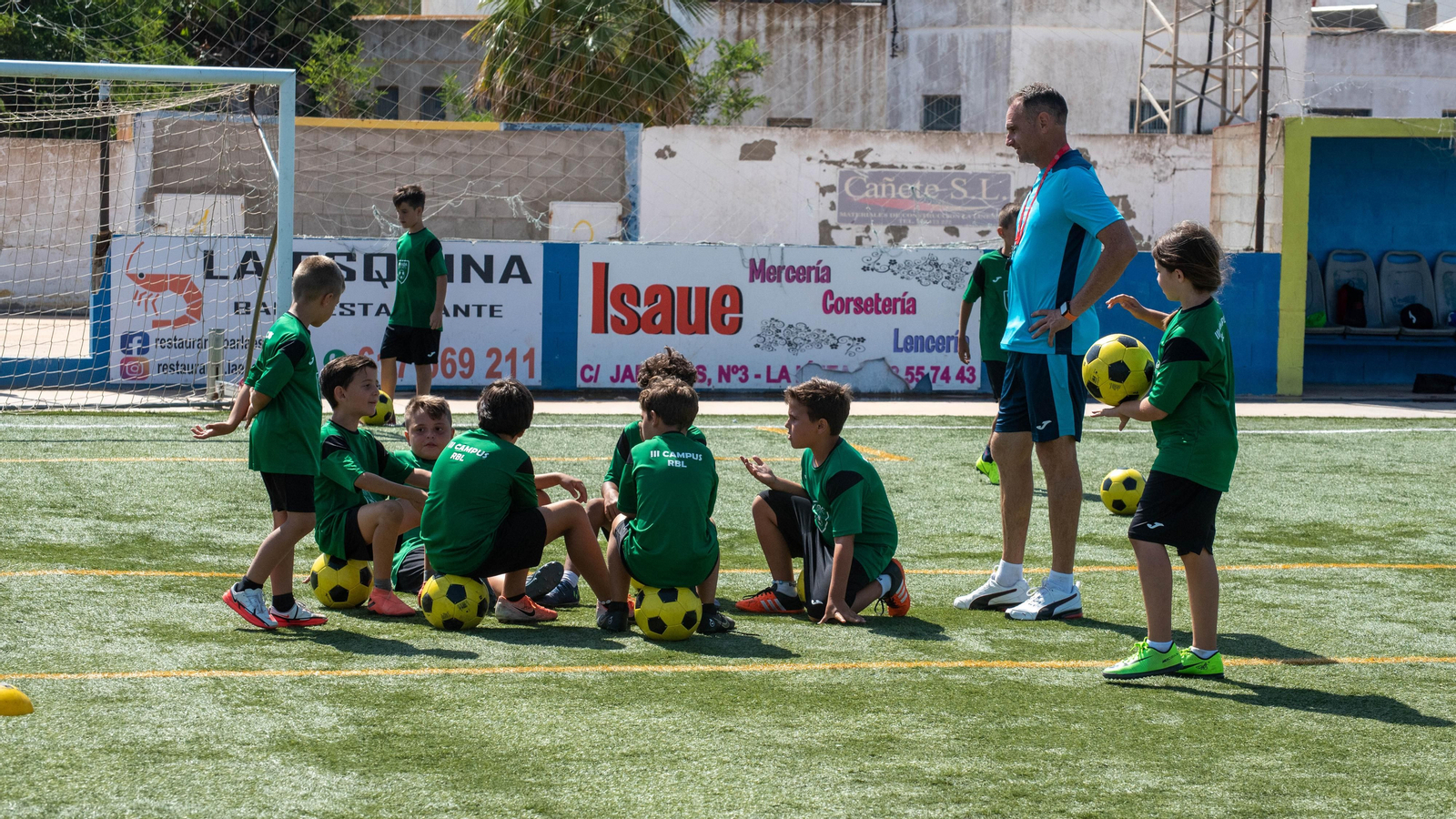 Las fotos del III Campus de verano de la Real Balompédica Linense