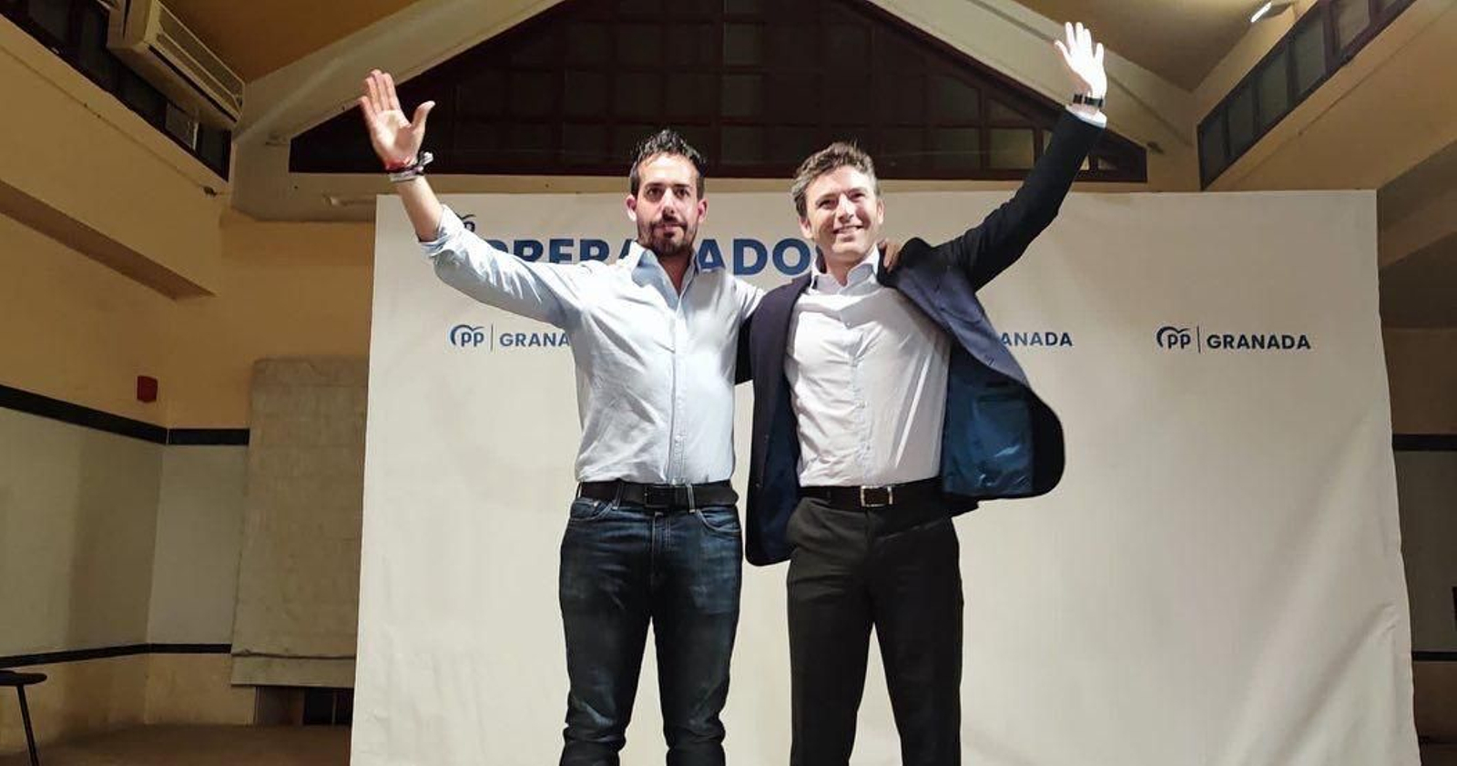 El candidato a la alcaldía de Dúrcal, Antonio Rodríguez Padial, y el secretario general del PP de Granada, Jorge Saavedra