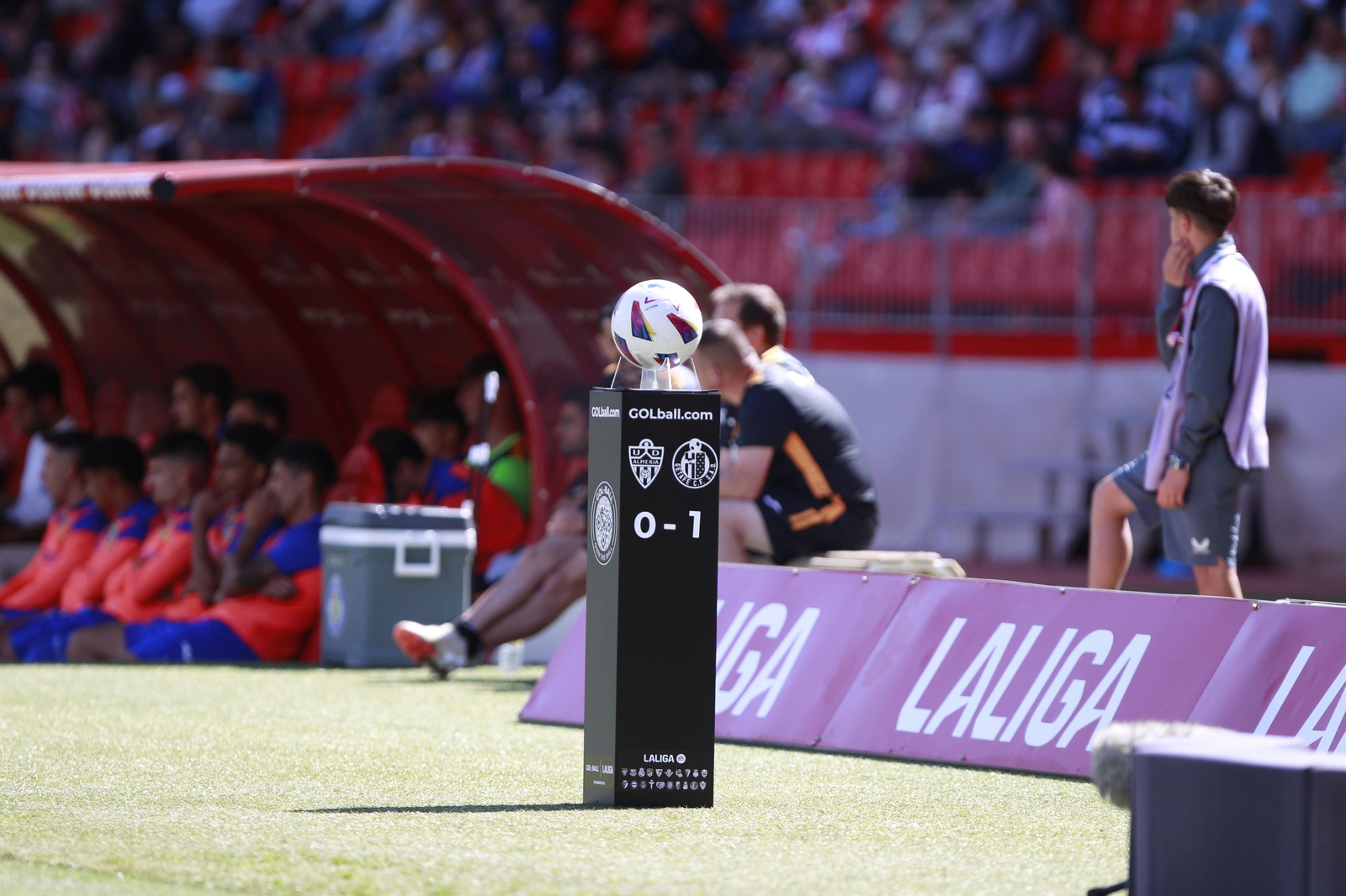 Las imágenes del triste descenso de la UDA ante el Getafe