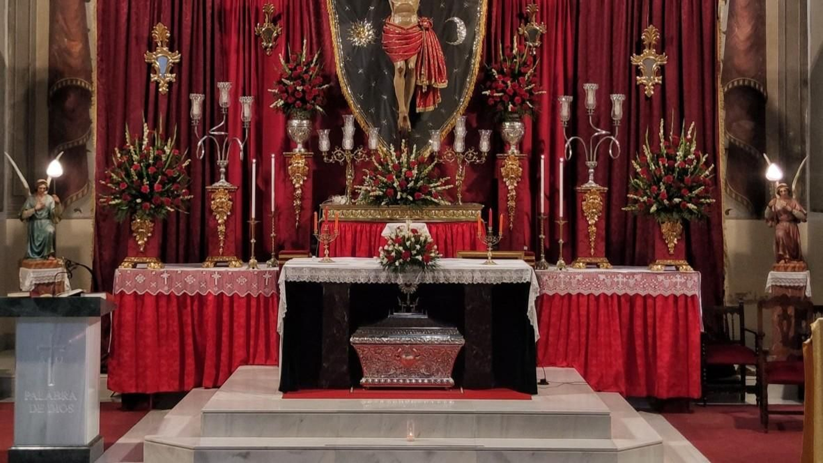 Altar de Cultos Cristo de las Penas de La Calahorra, Agosto 2025.jpg
