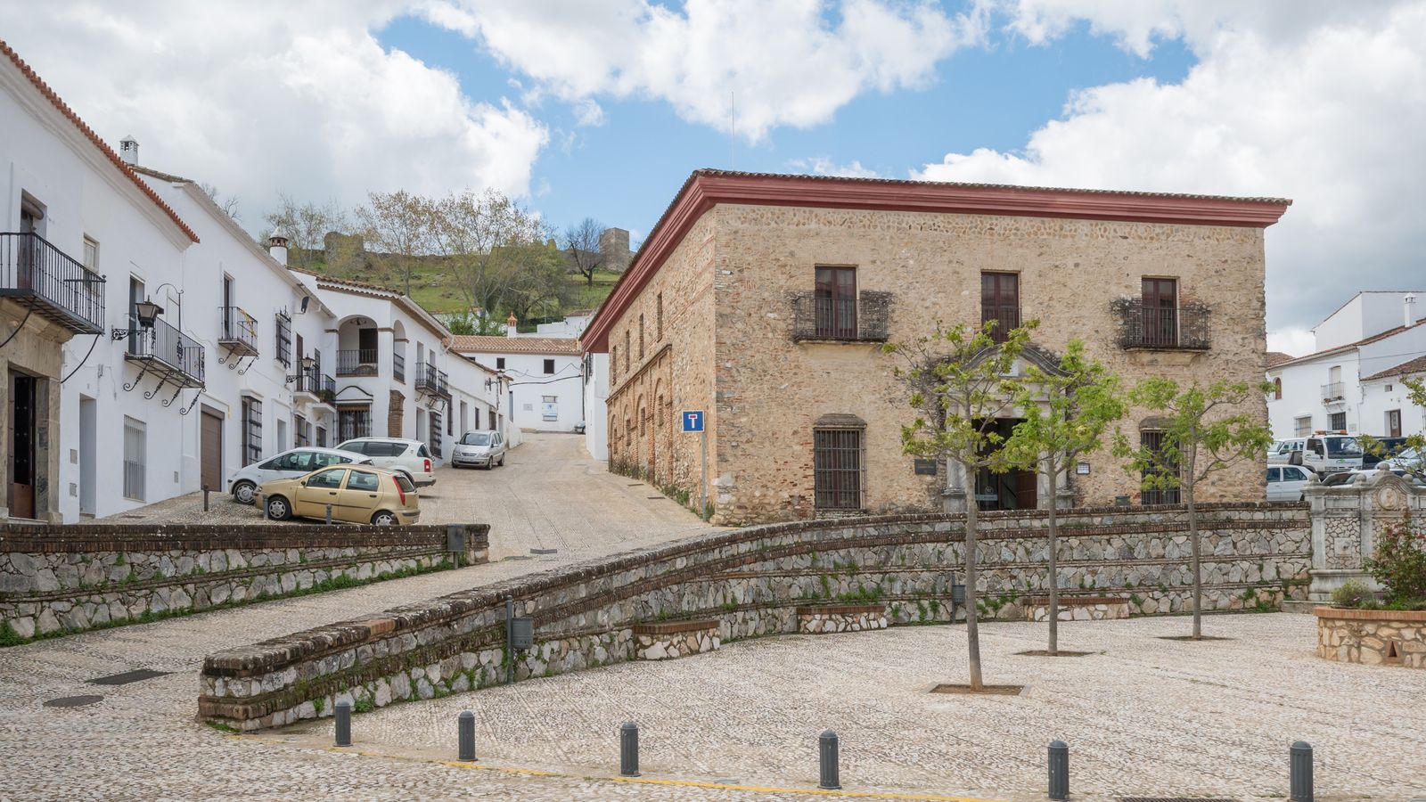 Plaza Alta y Cabildo Viejo de Aracena.